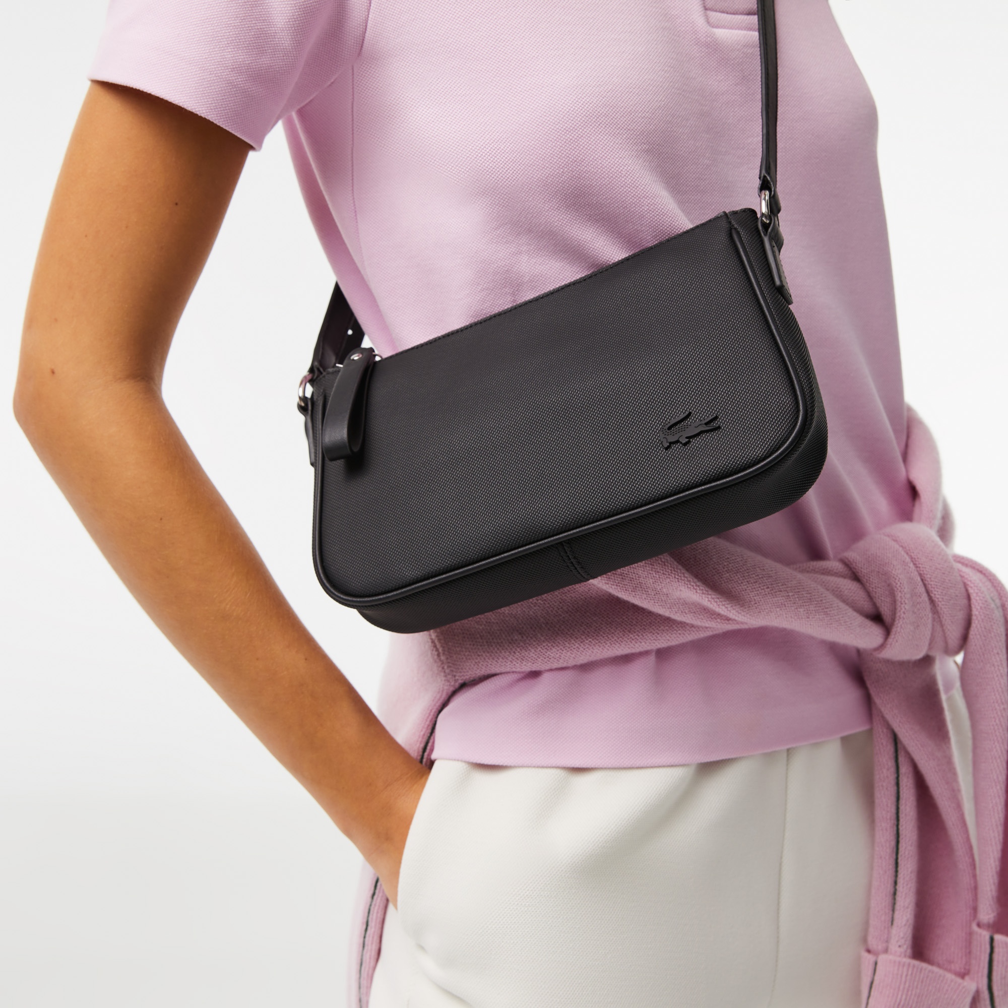 Lacoste Kadın Siyah Postacı Çantası