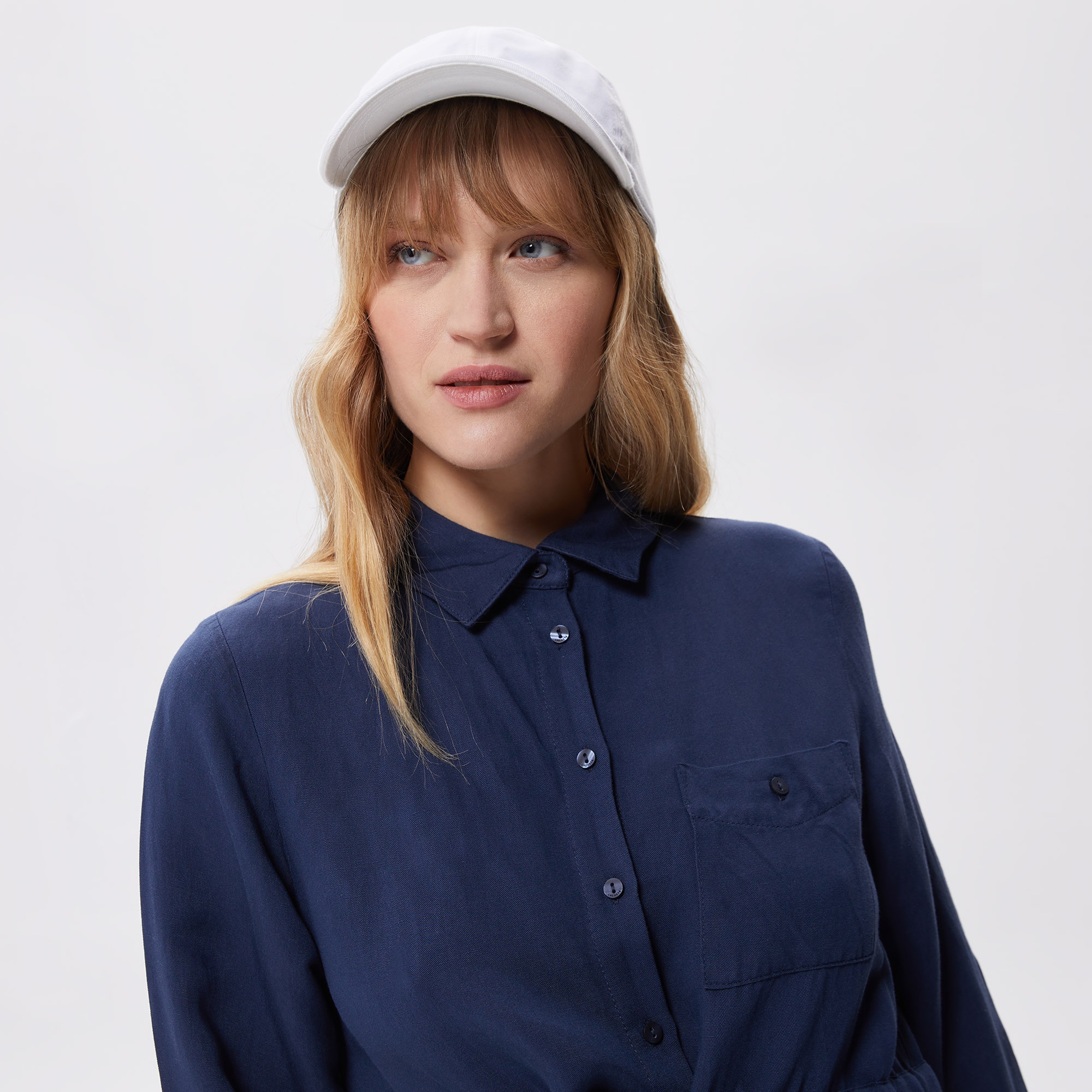 Lacoste Kadın Relaxed Fit Uzun Kollu Gömlek Yaka Lacivert Elbise