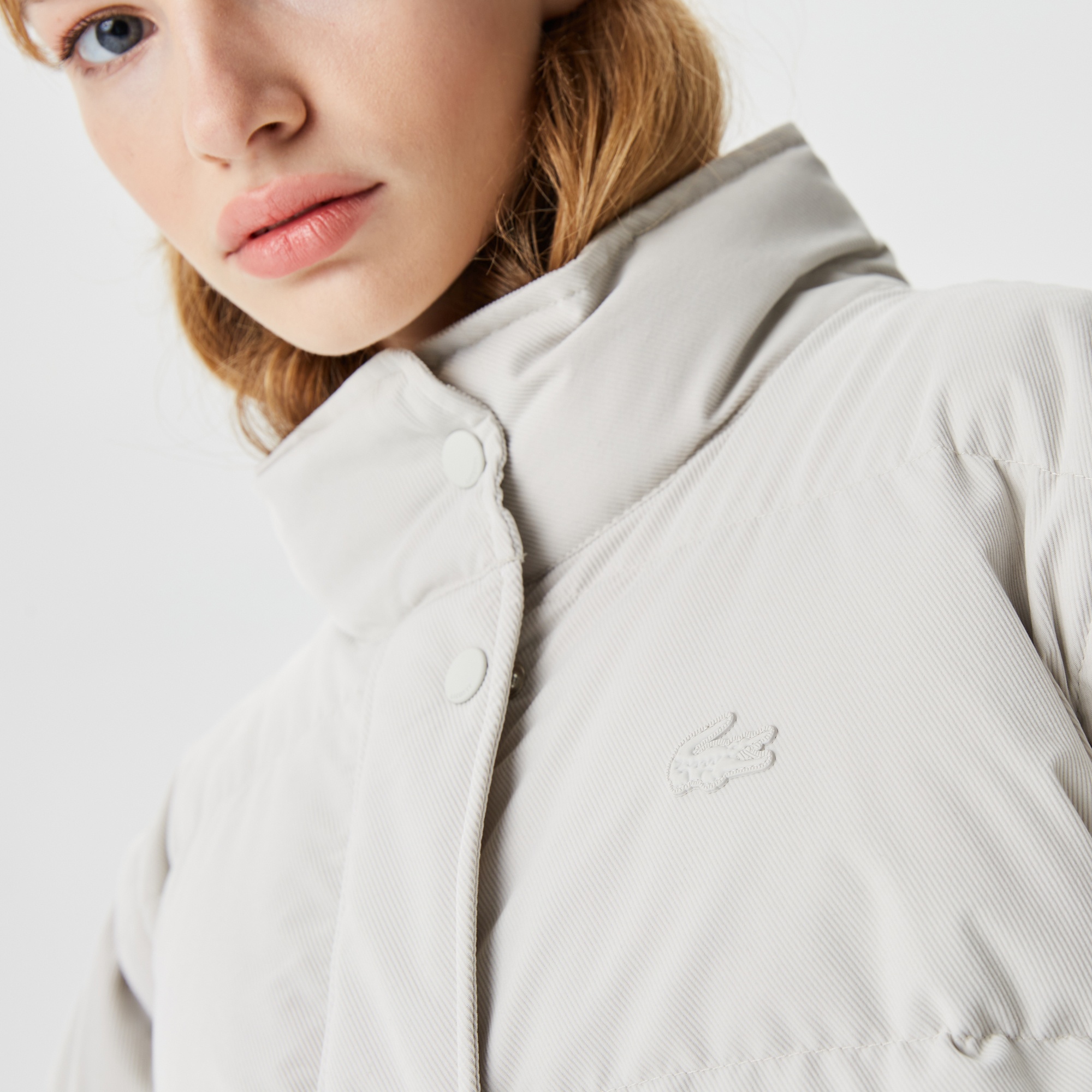 Lacoste Kadın Dik Yaka Kapitone Açık Gri Mont