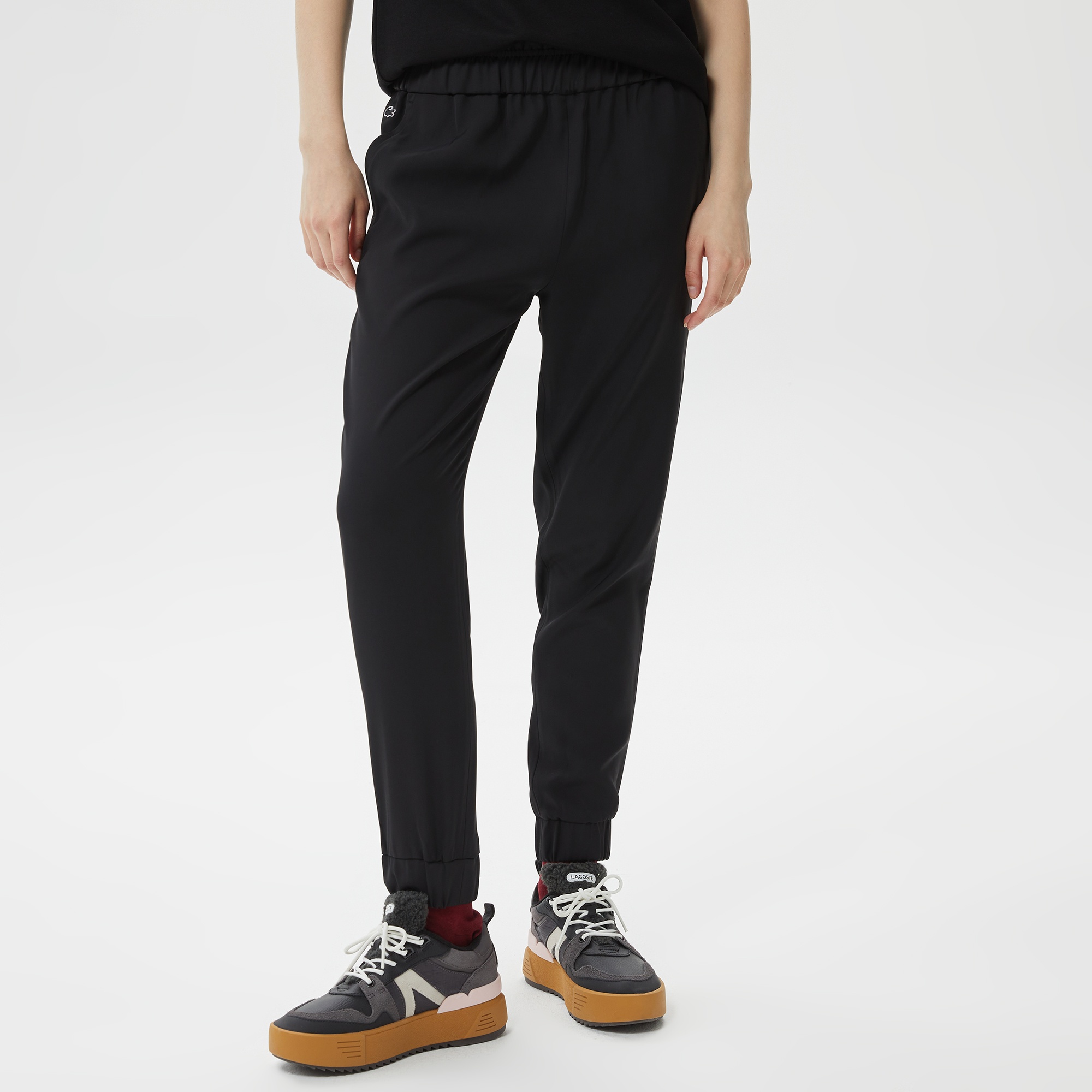 Lacoste Kadın Tapered Fit Siyah Pantolon