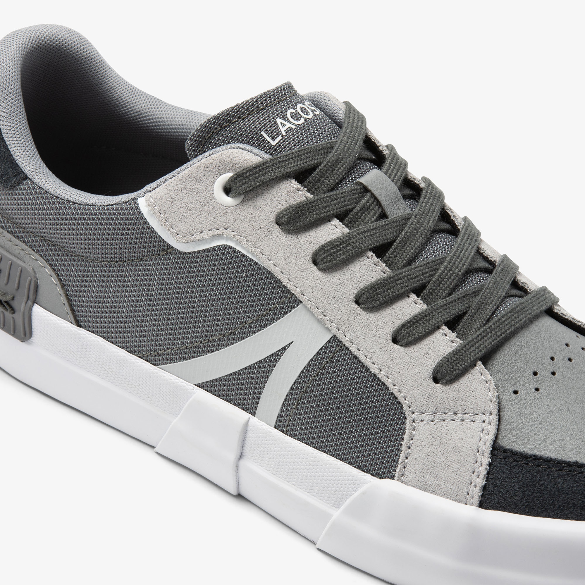 Lacoste L004 Erkek Gri Sneaker