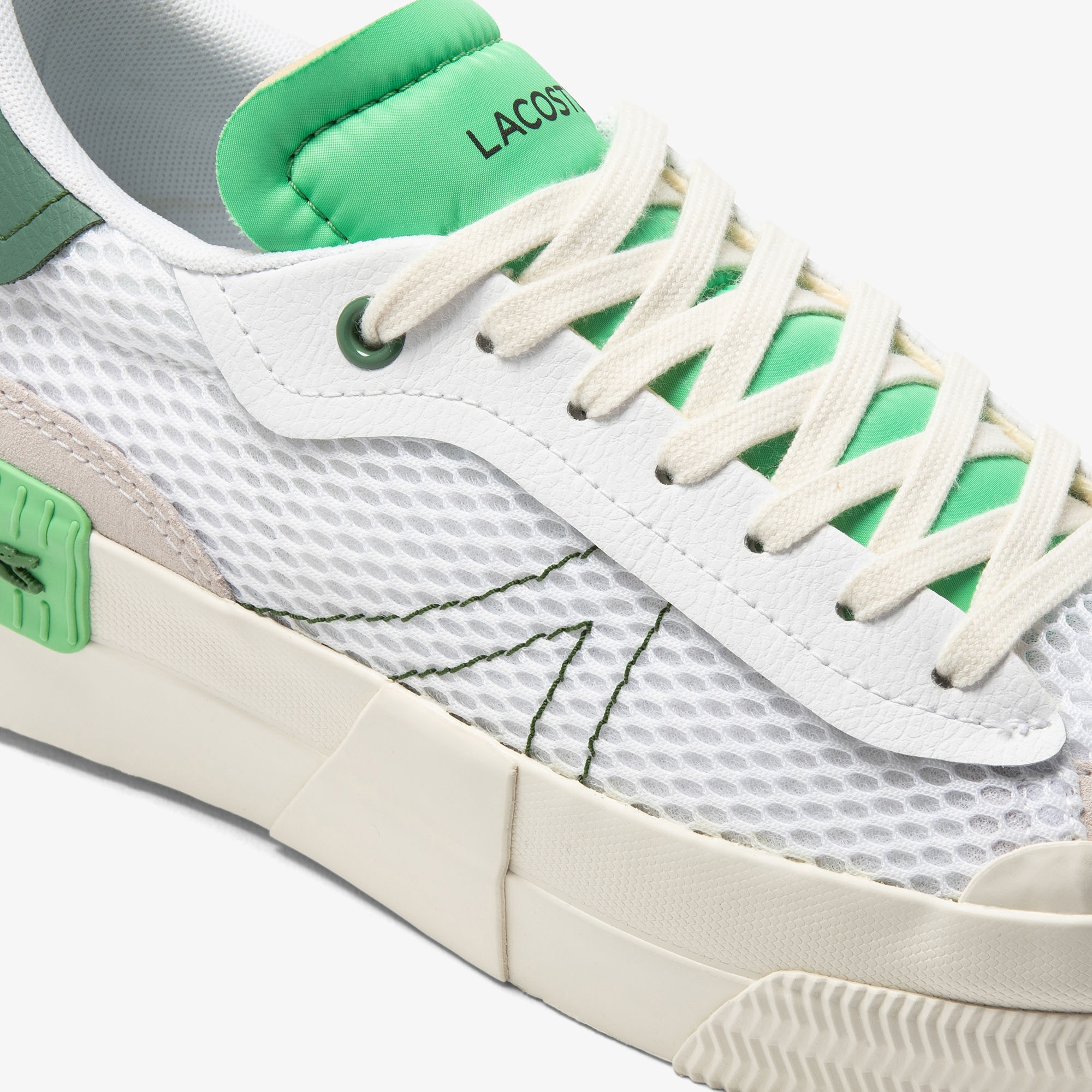 Lacoste L004 Platform Kadın Beyaz Sneaker
