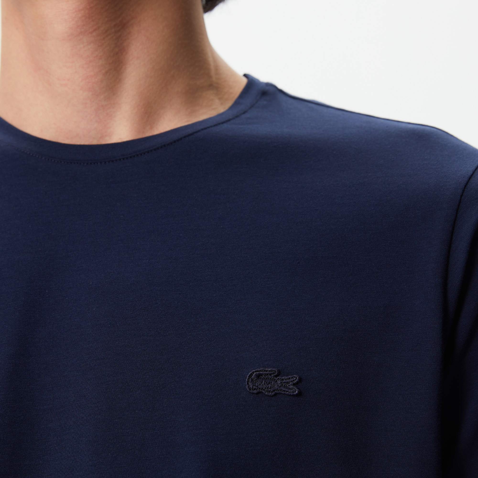 Lacoste Erkek Slim Fit Bisiklet Yaka Lacivert T-Shirt