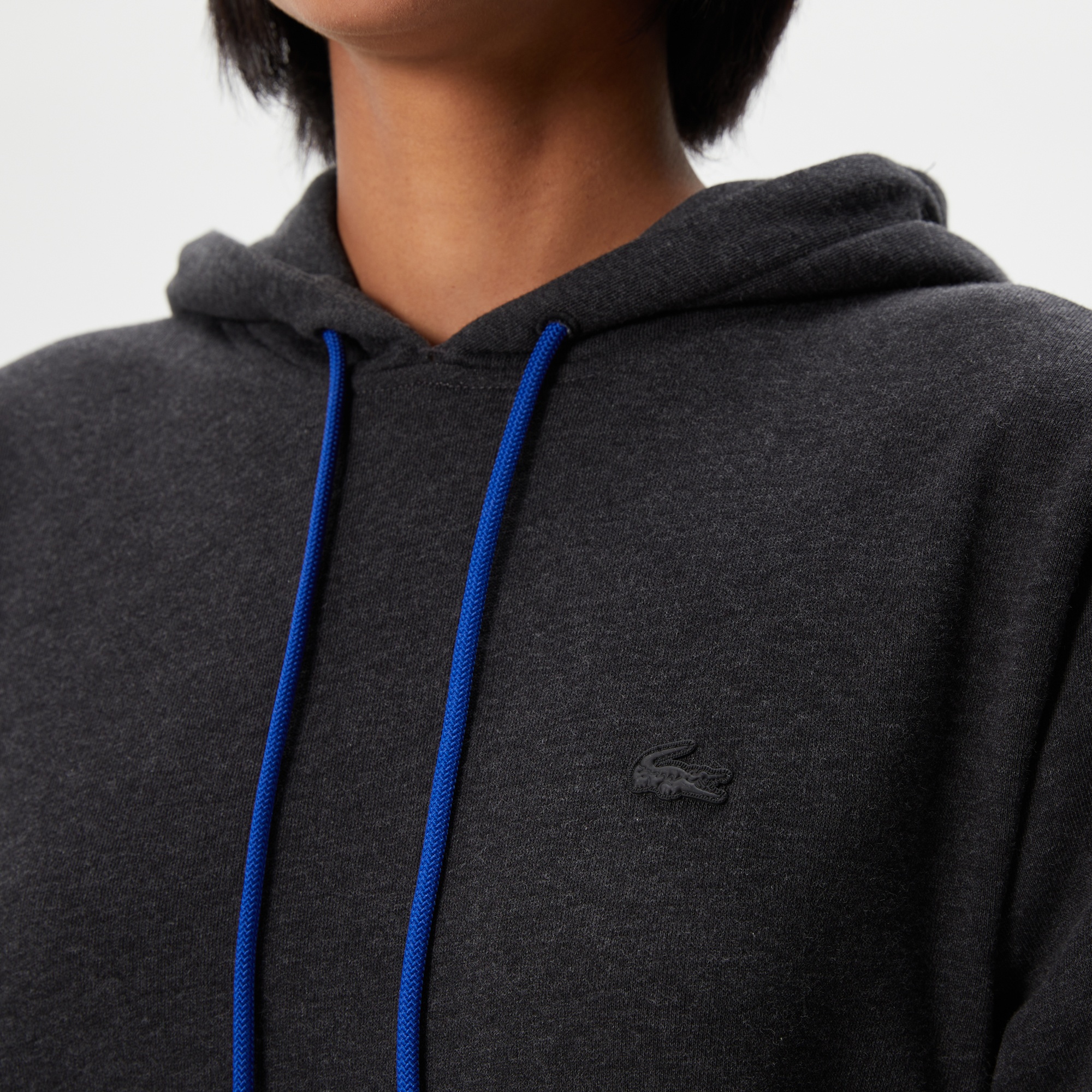 Lacoste Kadın Loose Fit Uzun Kollu Kapüşonlu Desenli Siyah Elbise