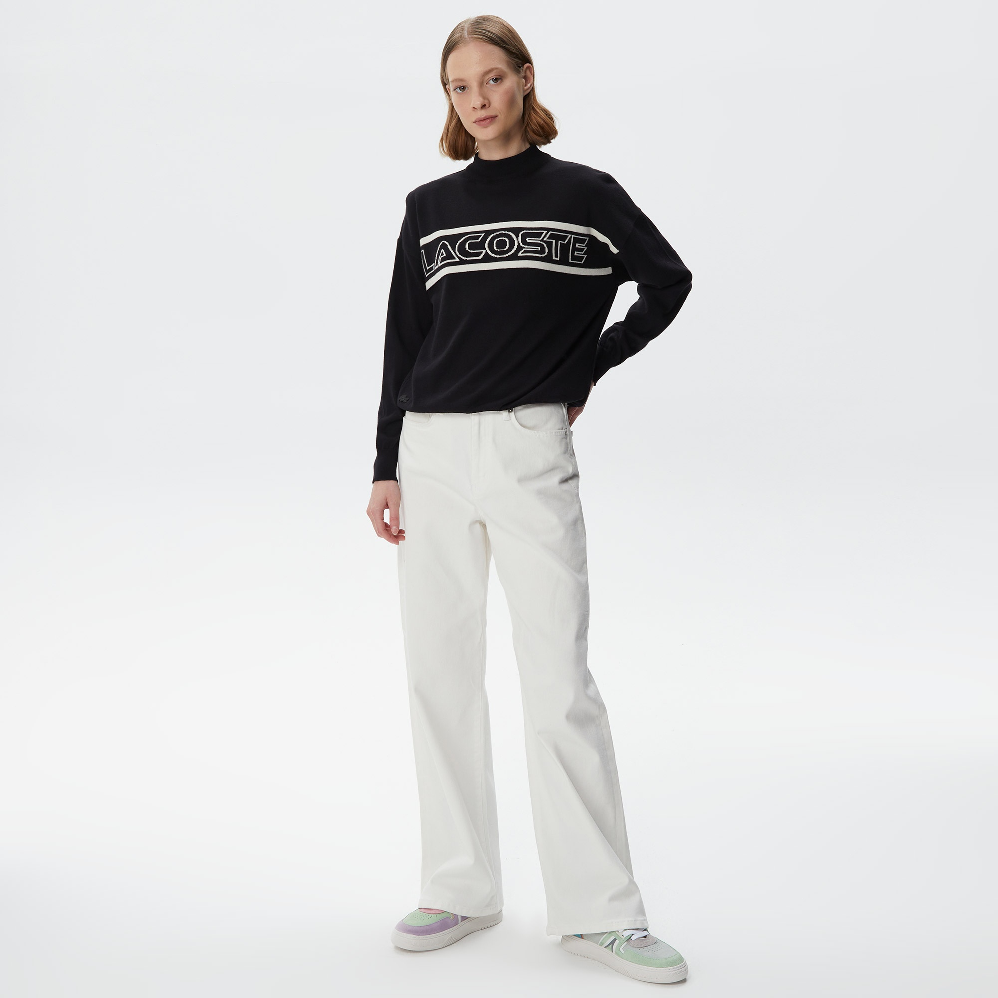 Lacoste Kadın Regular Fit Dik Yaka Baskılı Siyah Kazak