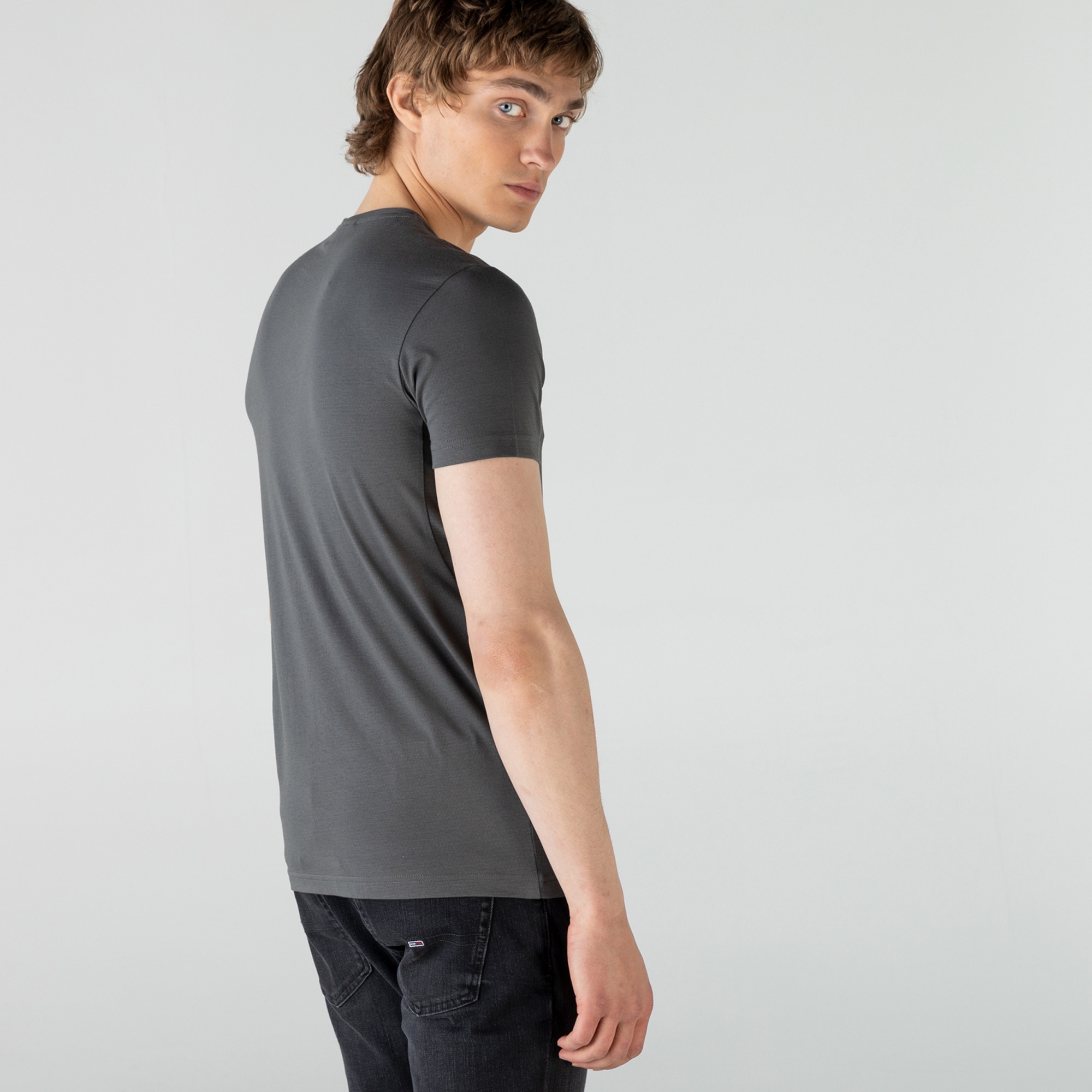 Lacoste Erkek Slim Fit Bisiklet Yaka Gri T-Shirt