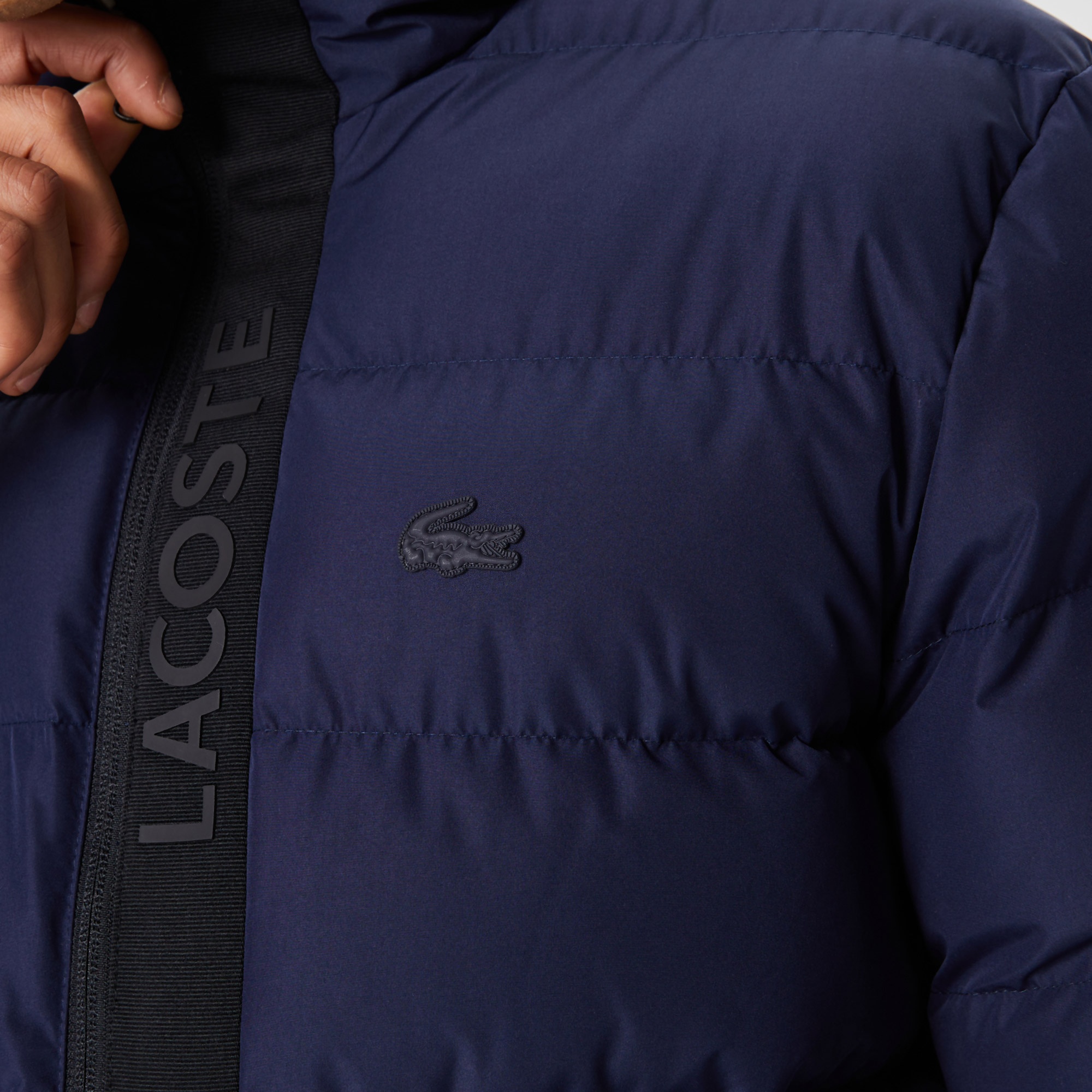 Lacoste Erkek Kapüşonlu Kapitone Lacivert Mont