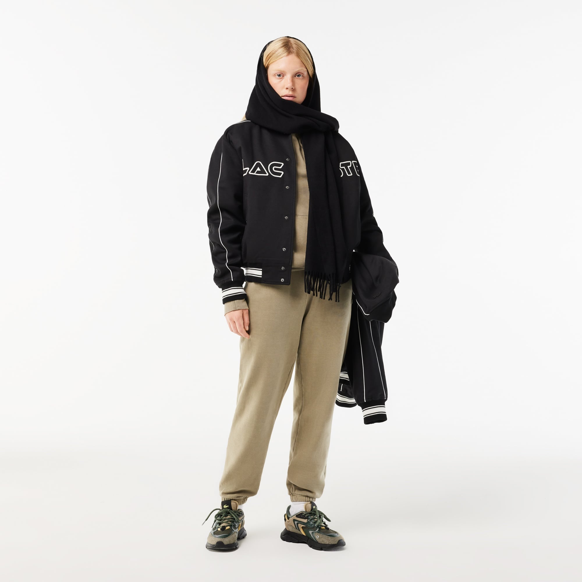 Lacoste Neo Heritage Unisex Dik Yaka Baskılı Siyah Mont