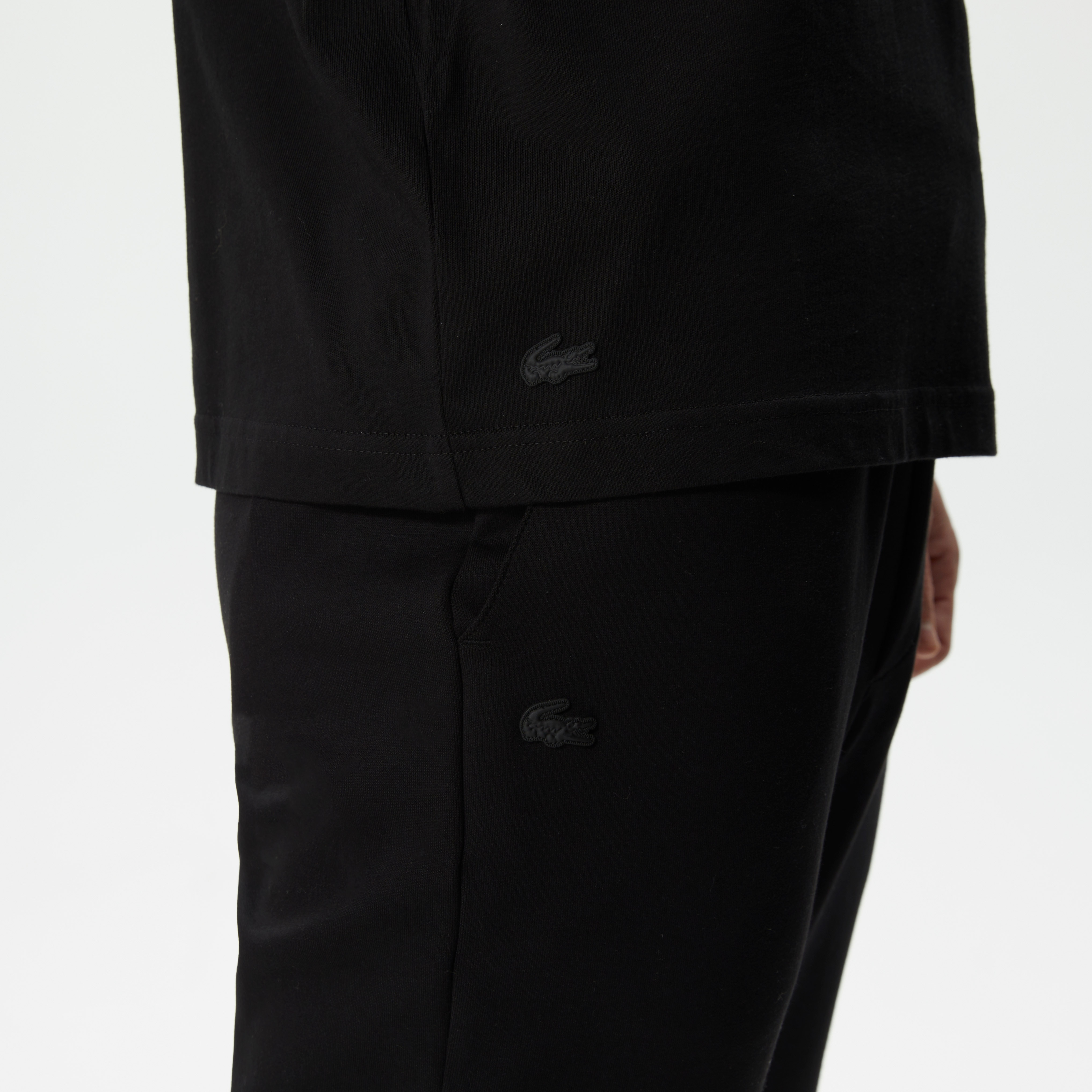 Lacoste Erkek Relaxed Fit Bisiklet Yaka Desenli Siyah T-Shirt