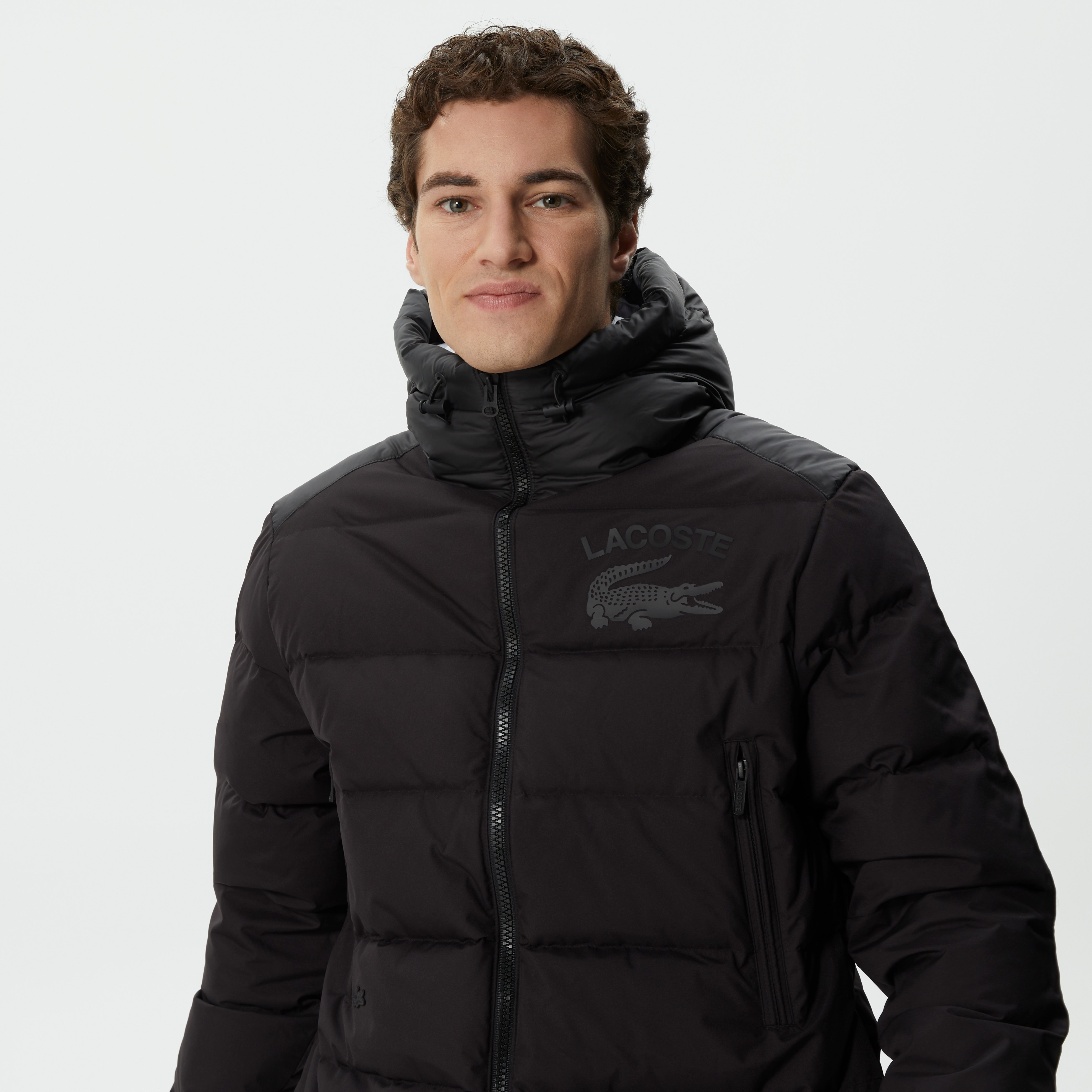 Lacoste Erkek Kapüşonlu Kapitone Siyah Mont