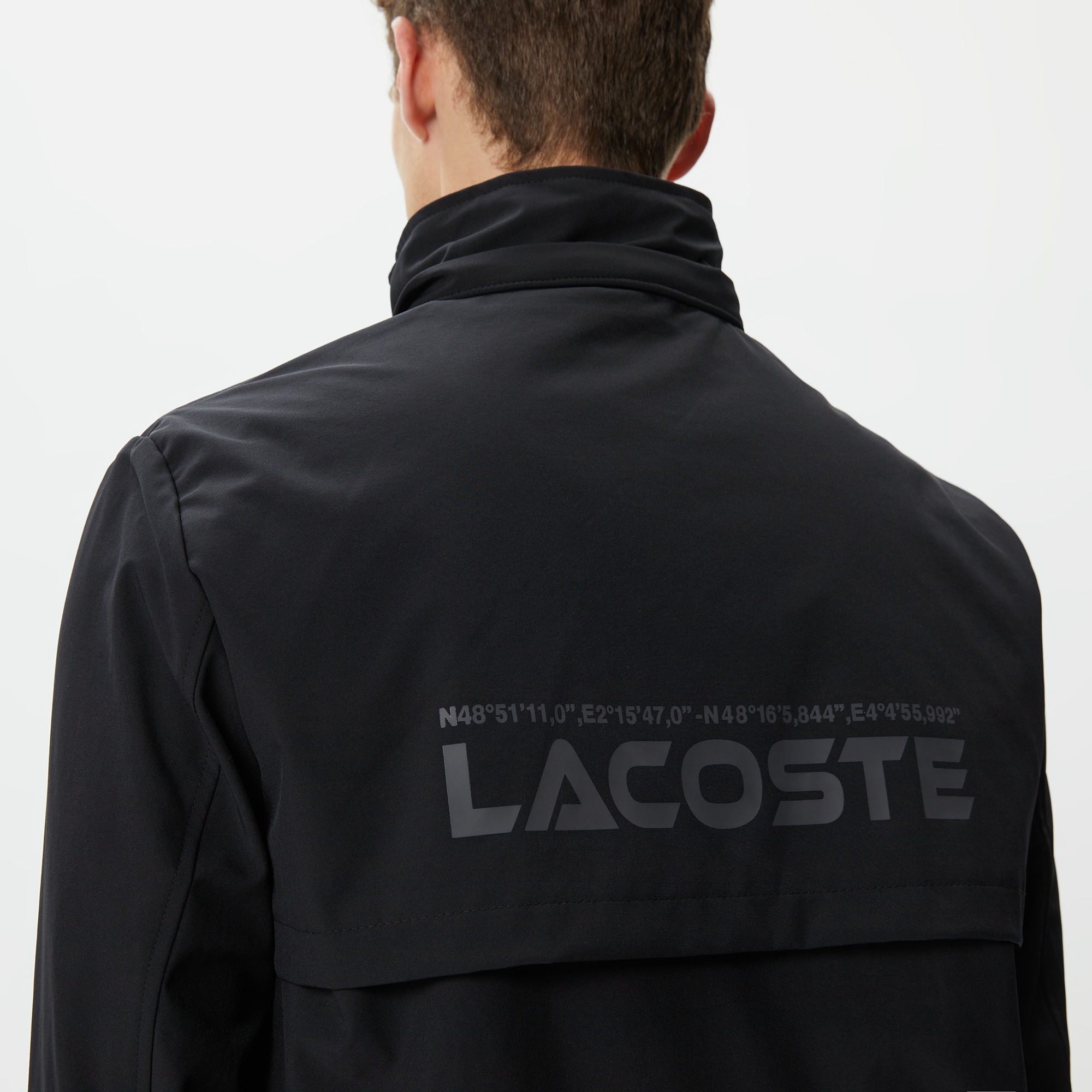 Lacoste Erkek Kapüşonlu Kapitone Siyah Mont