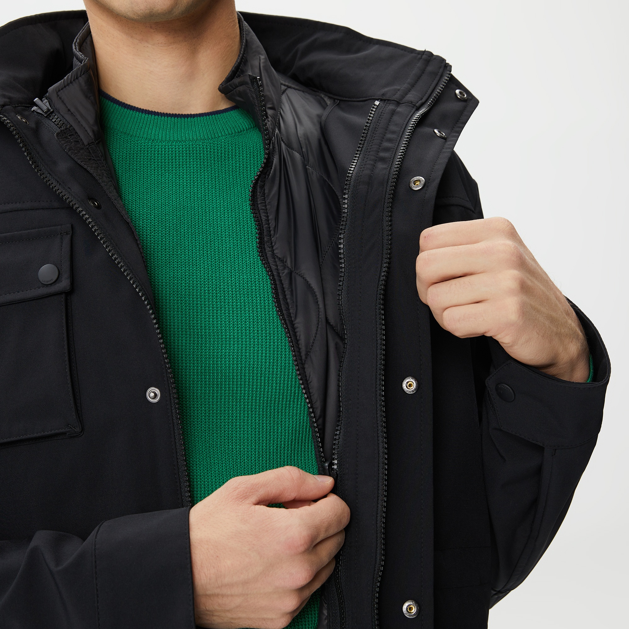 Lacoste Erkek Kapüşonlu Kapitone Siyah Mont