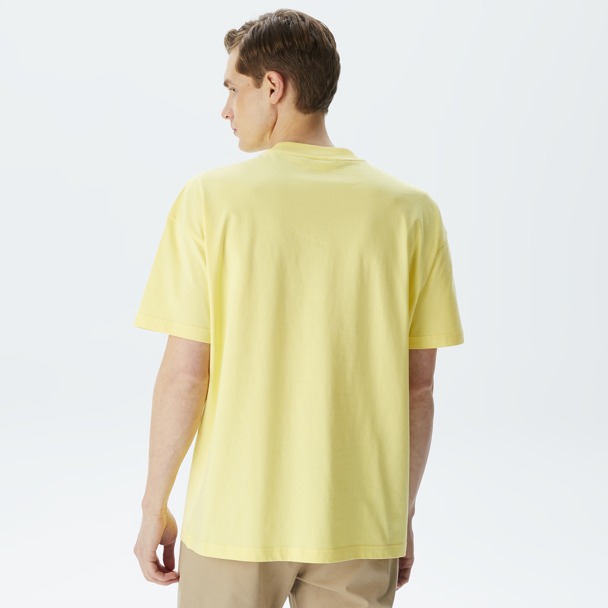 Lacoste Erkek Oversize Fit Bisiklet Yaka Baskılı Sarı T-Shirt