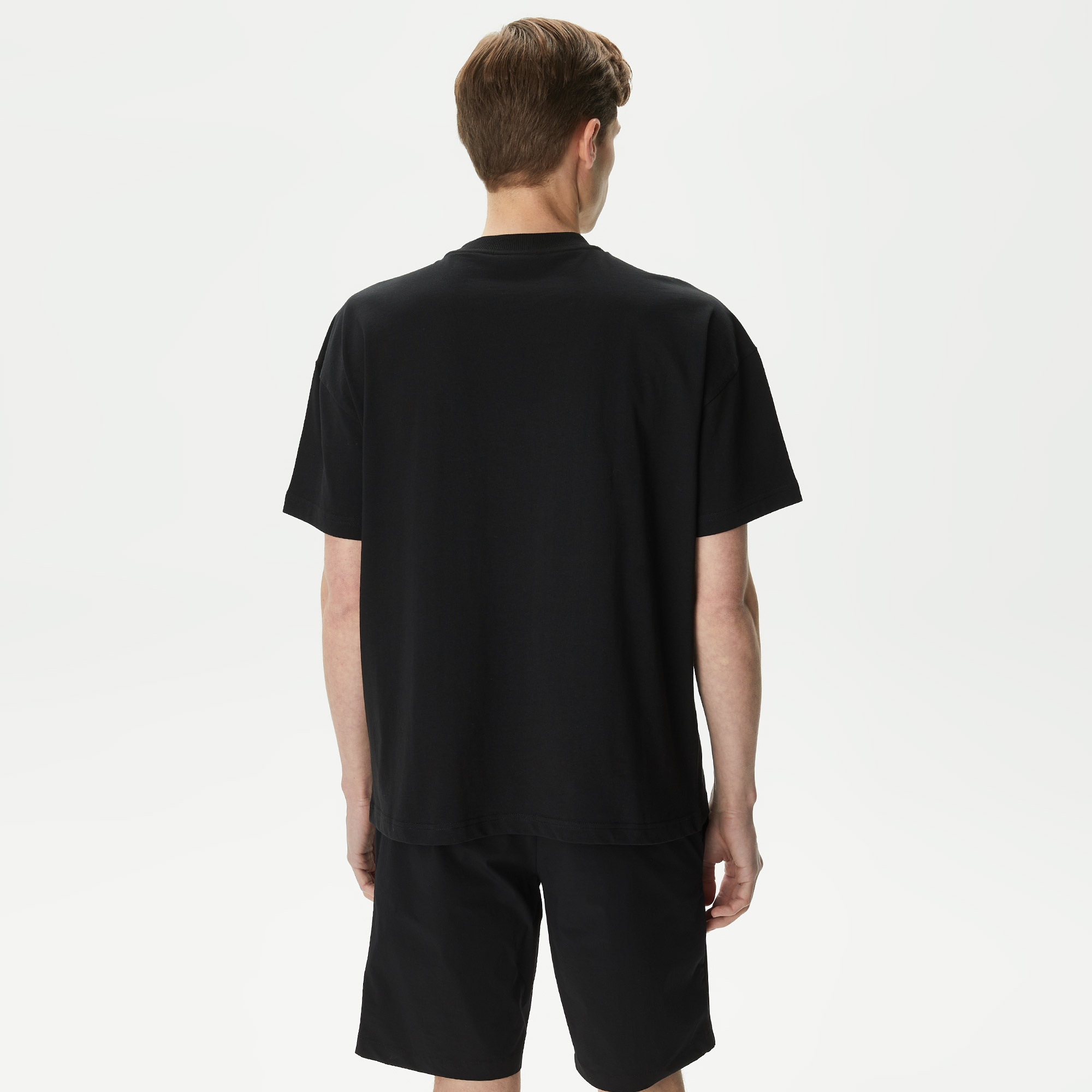 Lacoste Erkek Relaxed Fit Bisiklet Yaka Baskılı Siyah T-Shirt