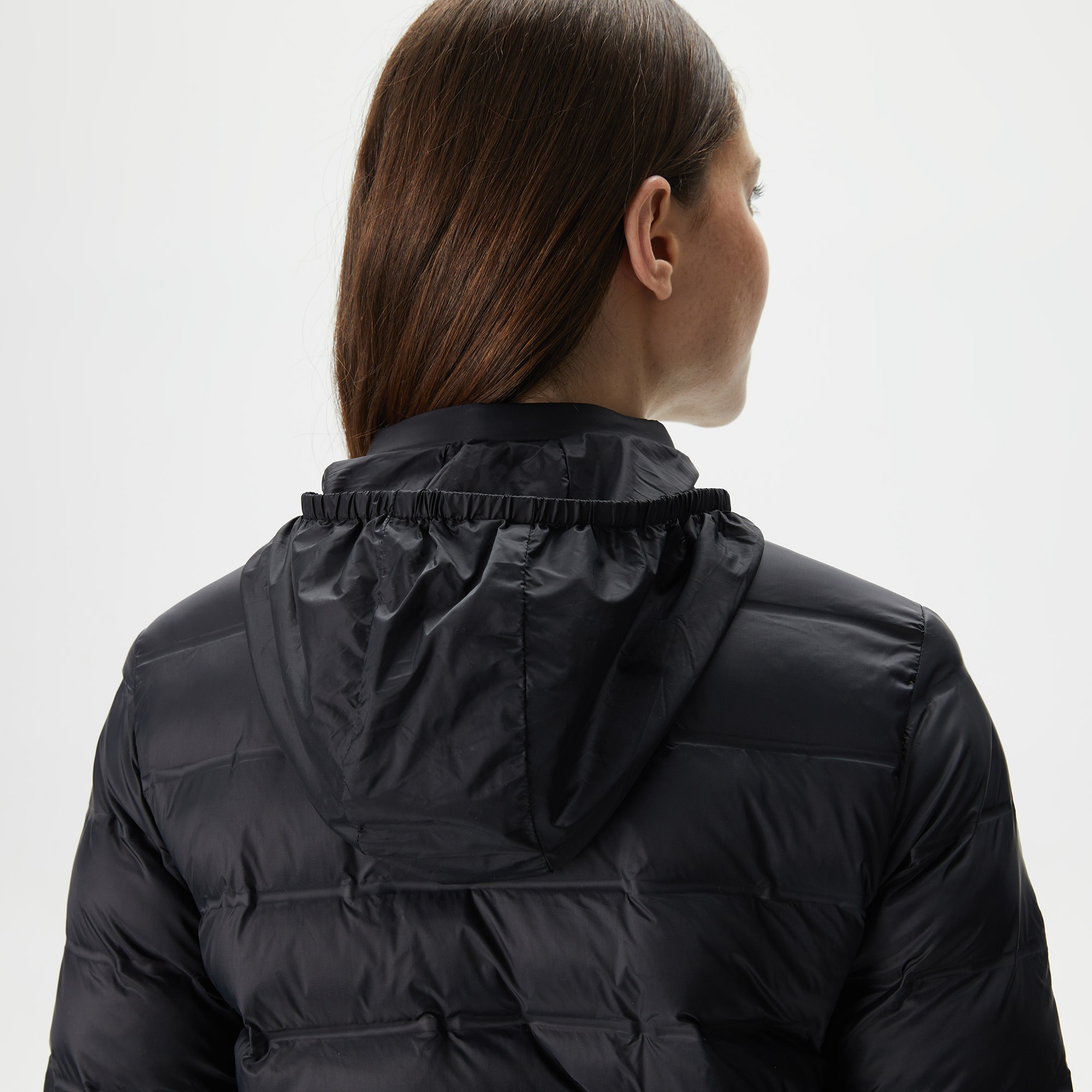 Lacoste Kadın Dik Yaka Kapitone Siyah Mont