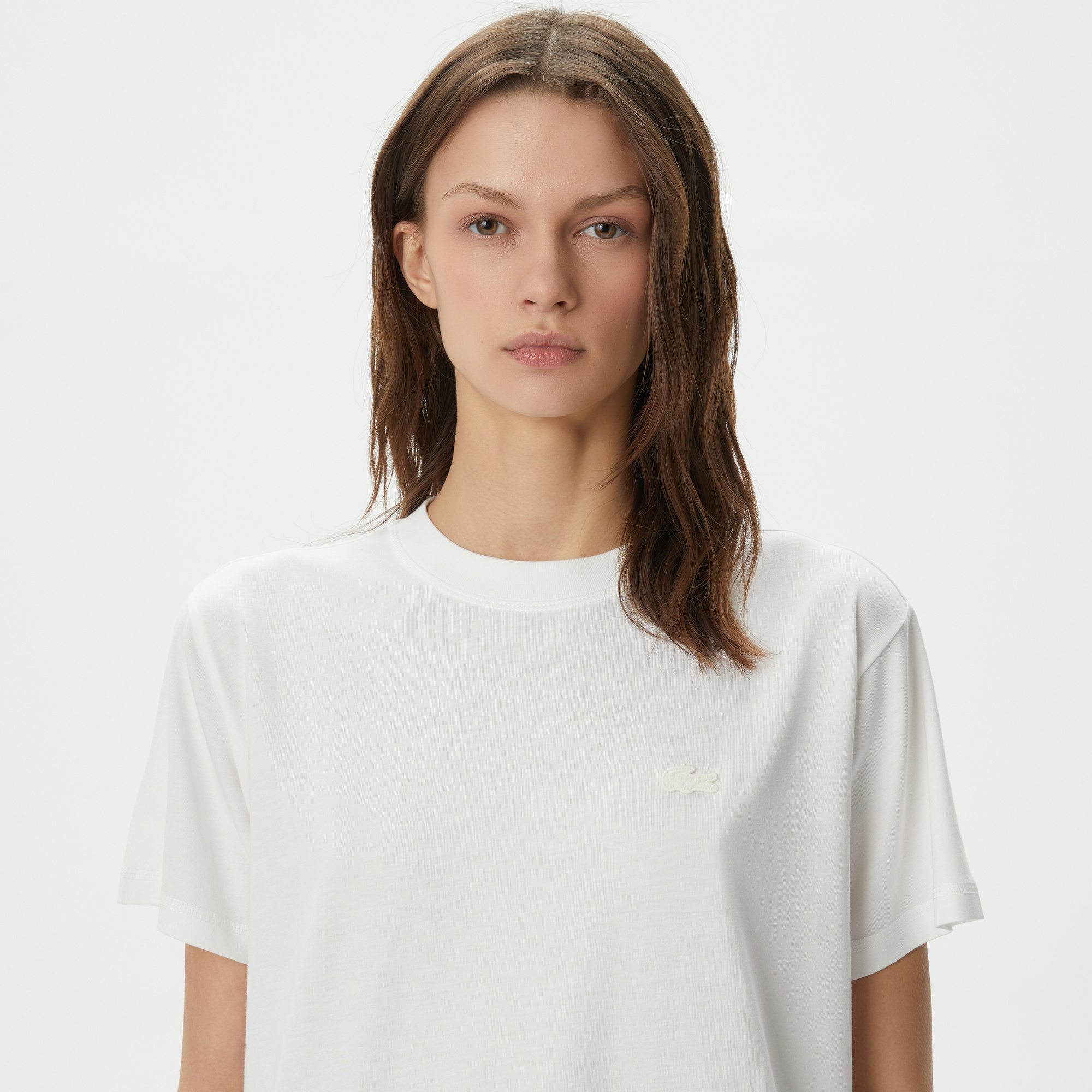 Lacoste Kadın Loose Fit Bisiklet Yaka Beyaz T-Shirt