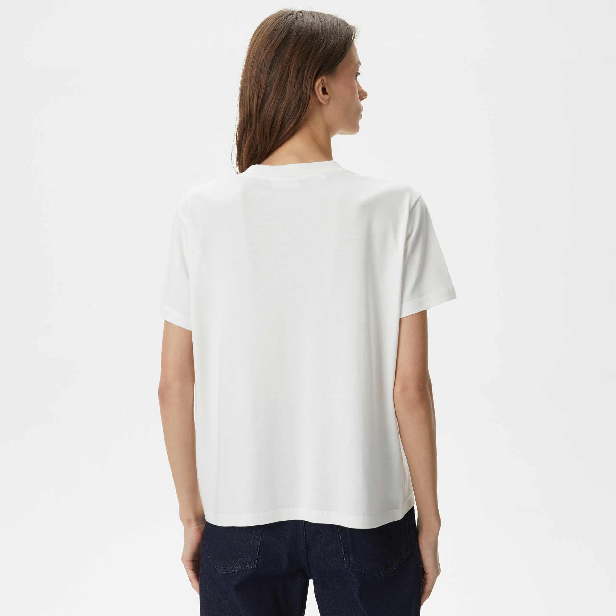 Lacoste Kadın Loose Fit Bisiklet Yaka Beyaz T-Shirt