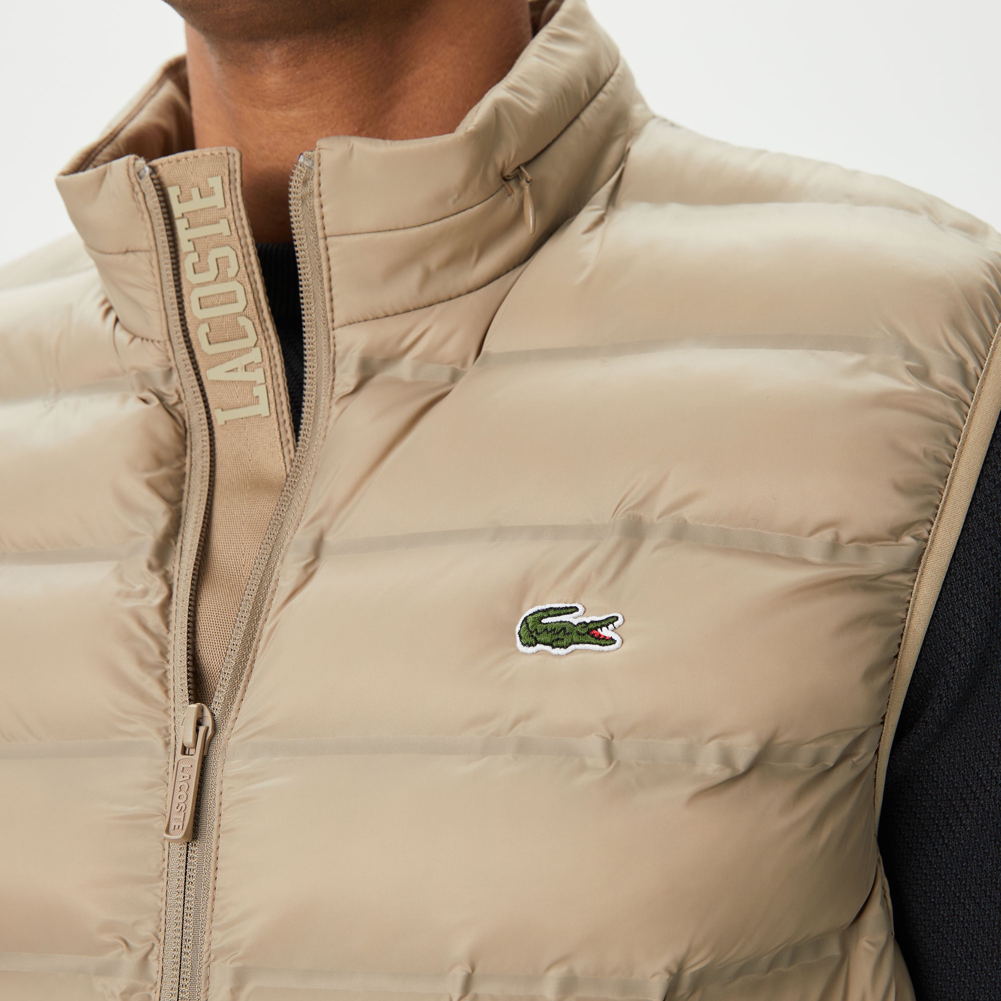 Lacoste Erkek Dik Yaka Kapitone Bej Yelek