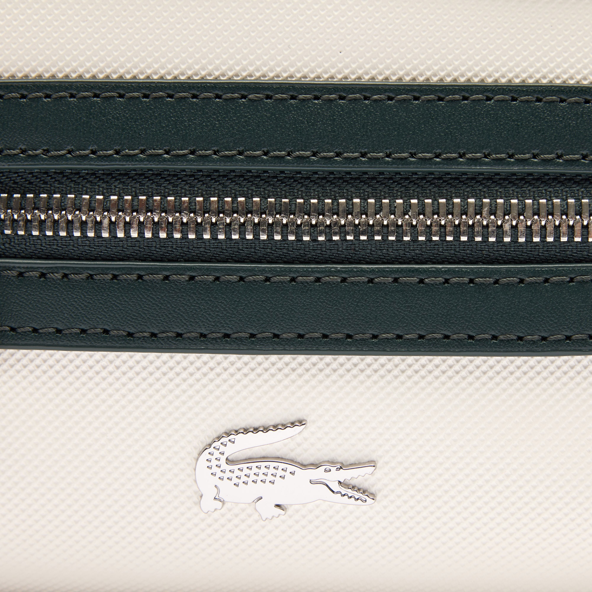 Lacoste Kadın Beyaz Postacı Çantası