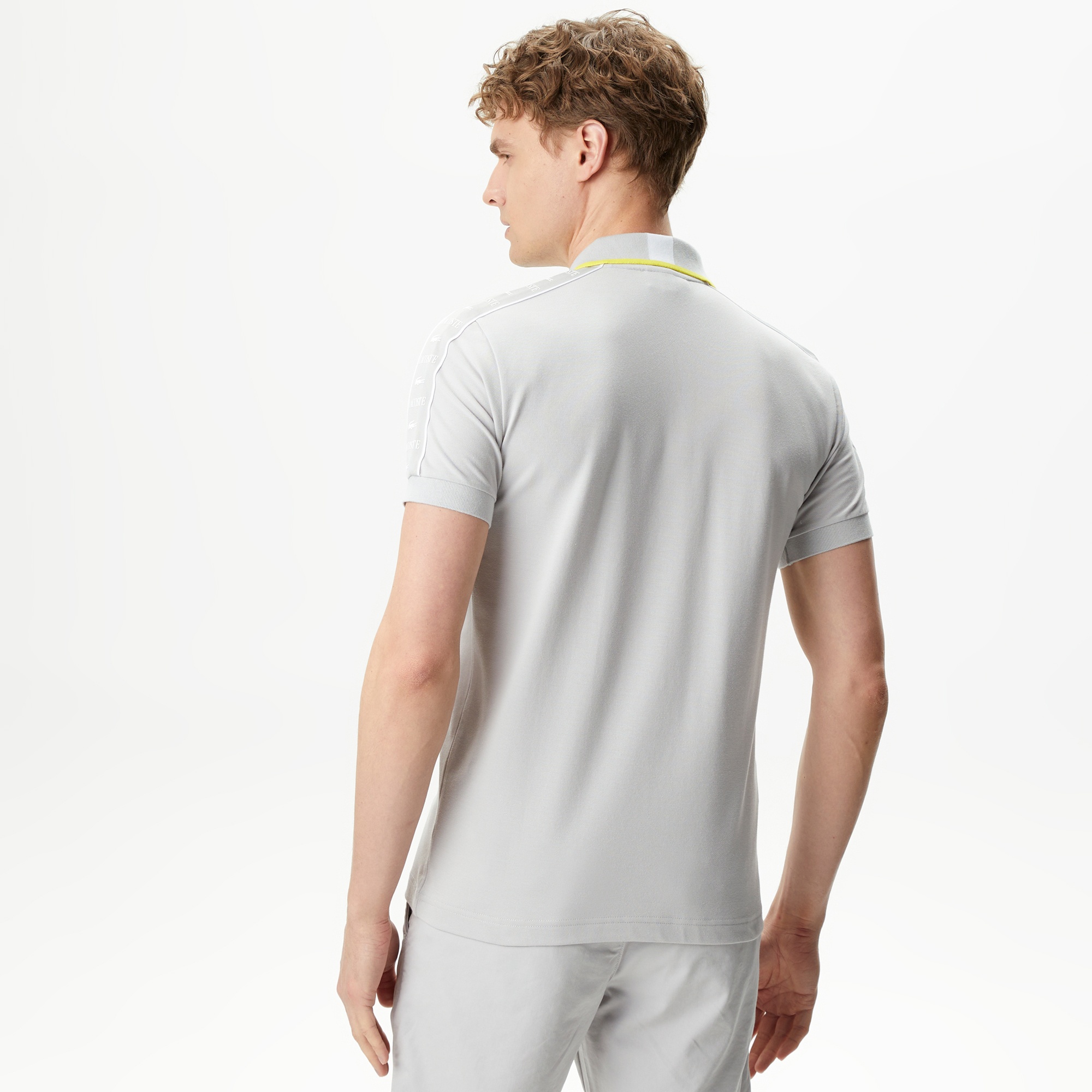 Lacoste Erkek Regular Fit Fermuarlı Yaka Gri Polo