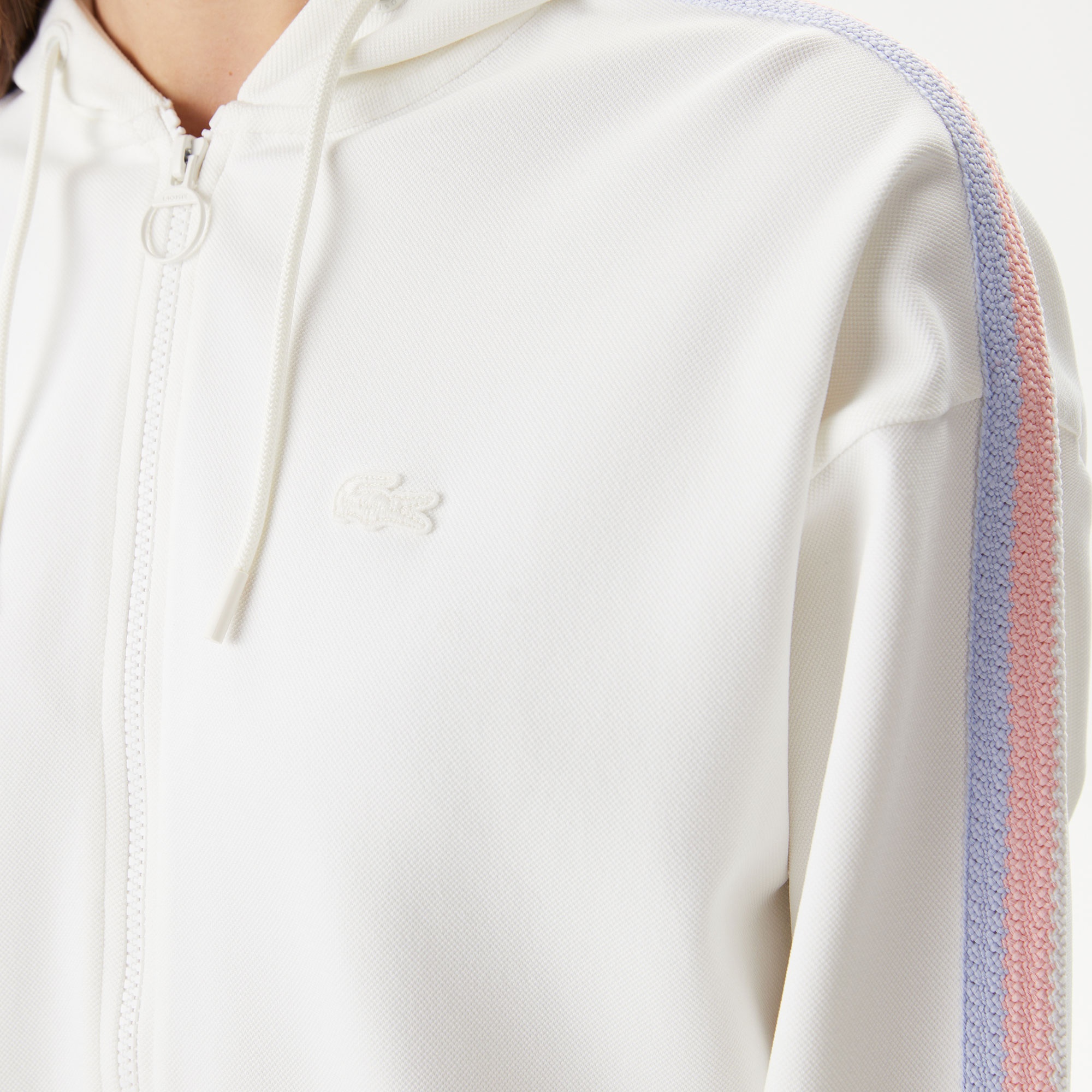 Lacoste Kadın Relaxed Fit Kapüşonlu Beyaz Sweatshirt