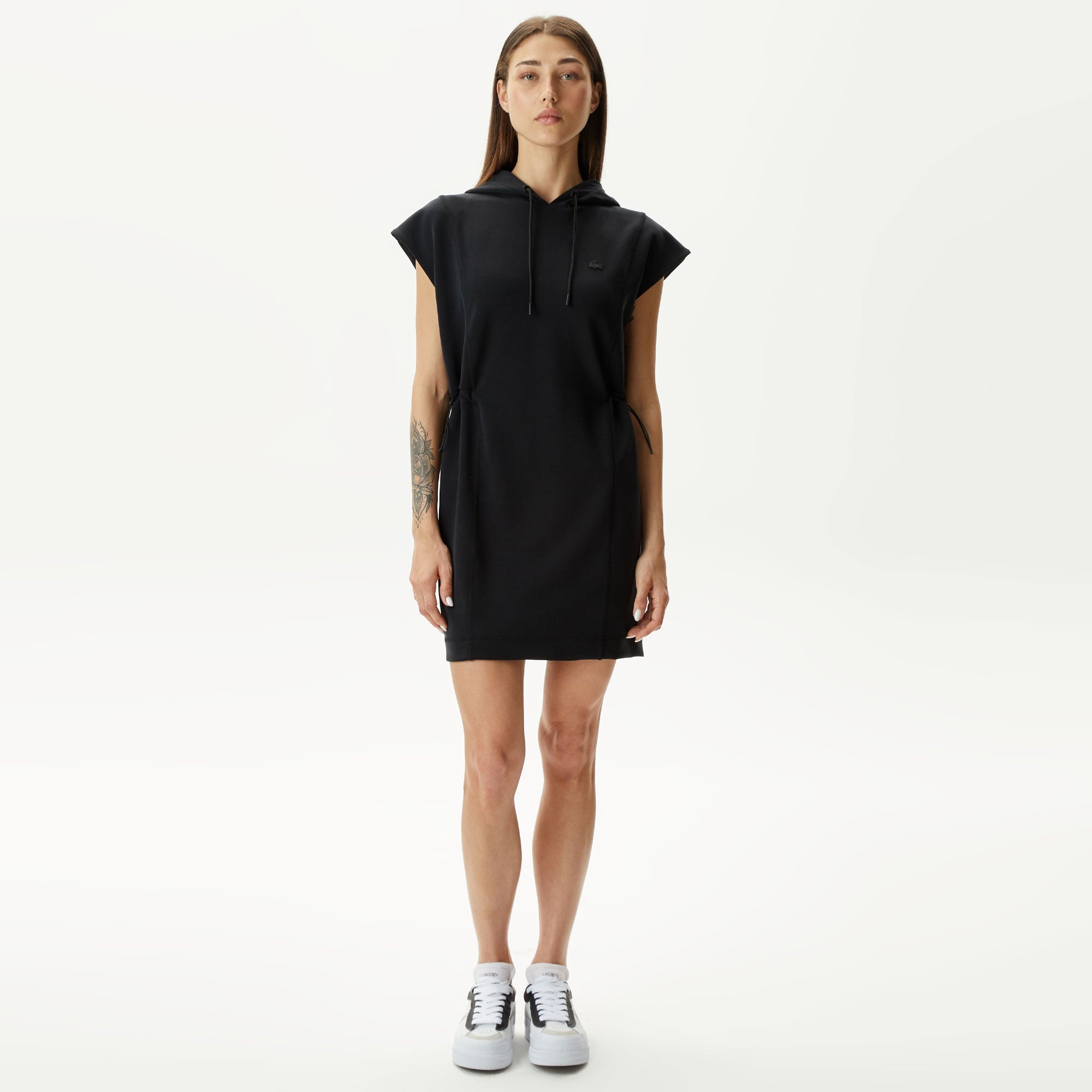 Lacoste Kadın Straight Fit Kapüşonlu Siyah Elbise