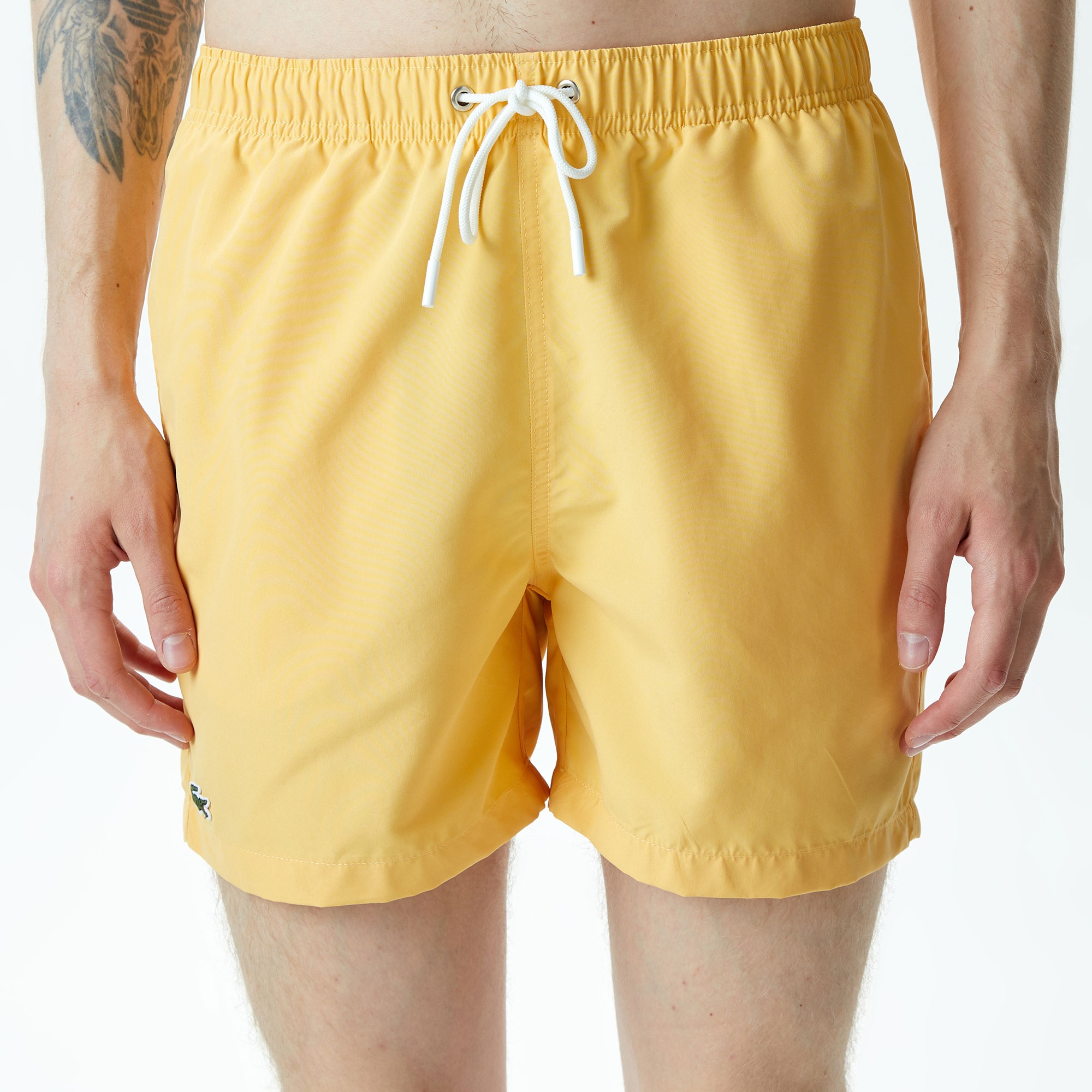 Lacoste Erkek Desenli Sarı Mayo Şort