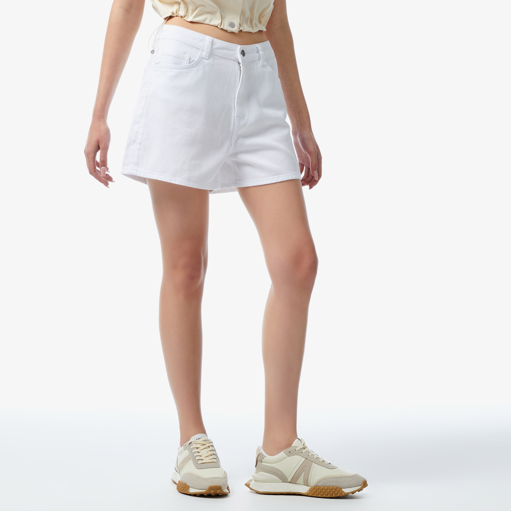 Lacoste Kadın Beyaz Şort