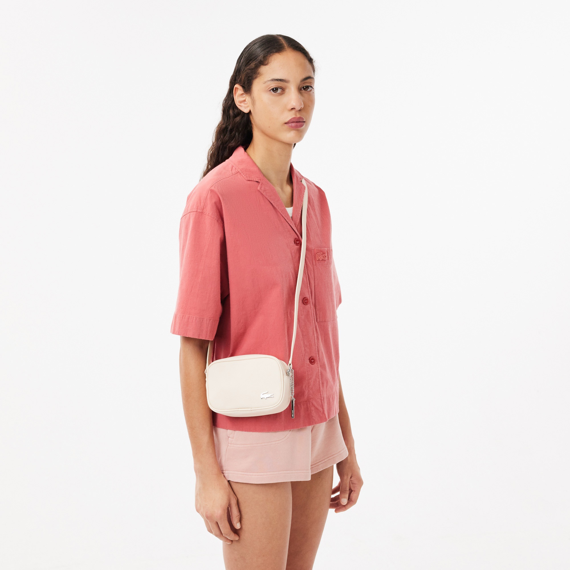 Lacoste Kadın Monogram Bej Postacı Çantası