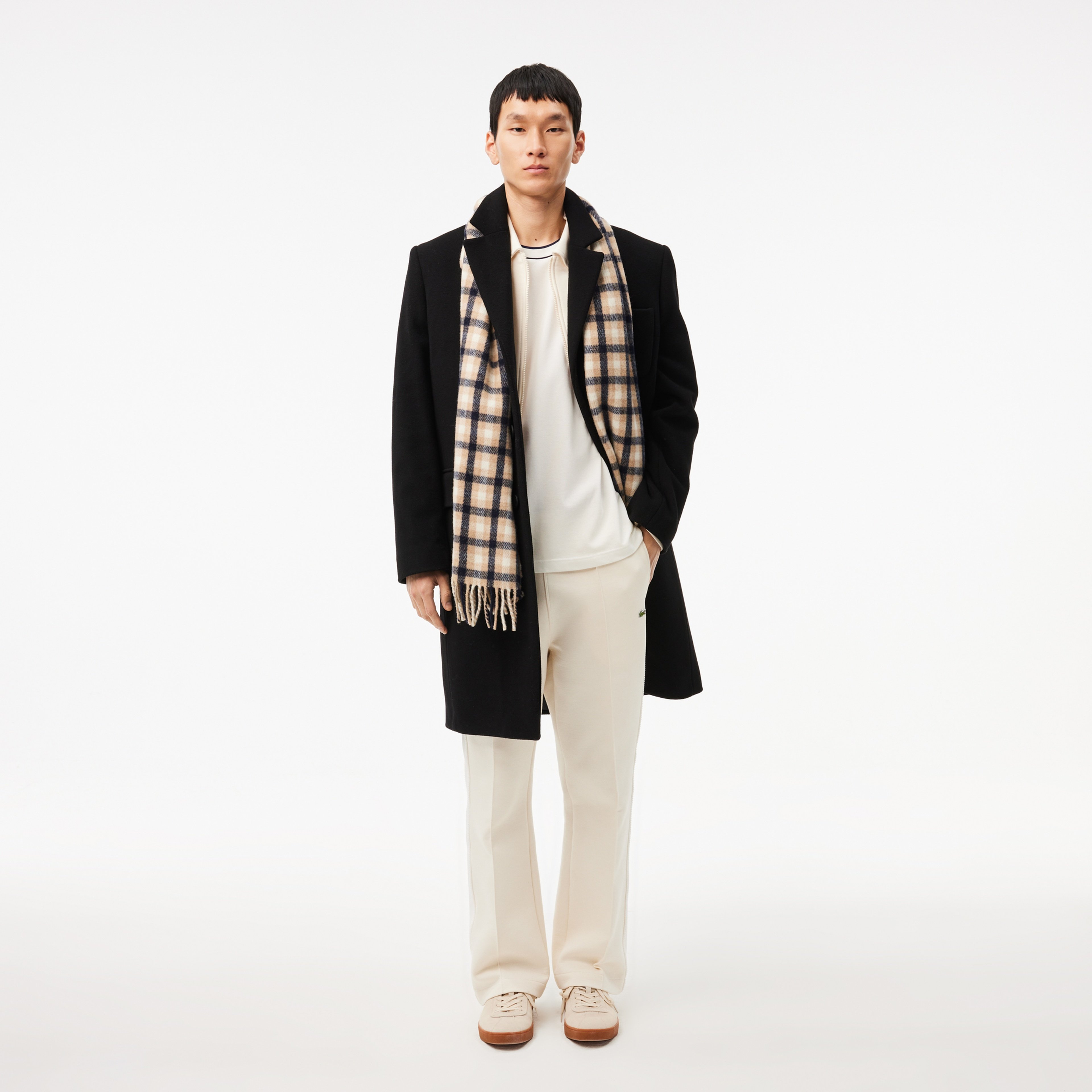 Erkek Regular Fit Bisiklet Yaka Beyaz T-Shirt Erkek Regular Fit Bisiklet Yaka Beyaz T-Shirt