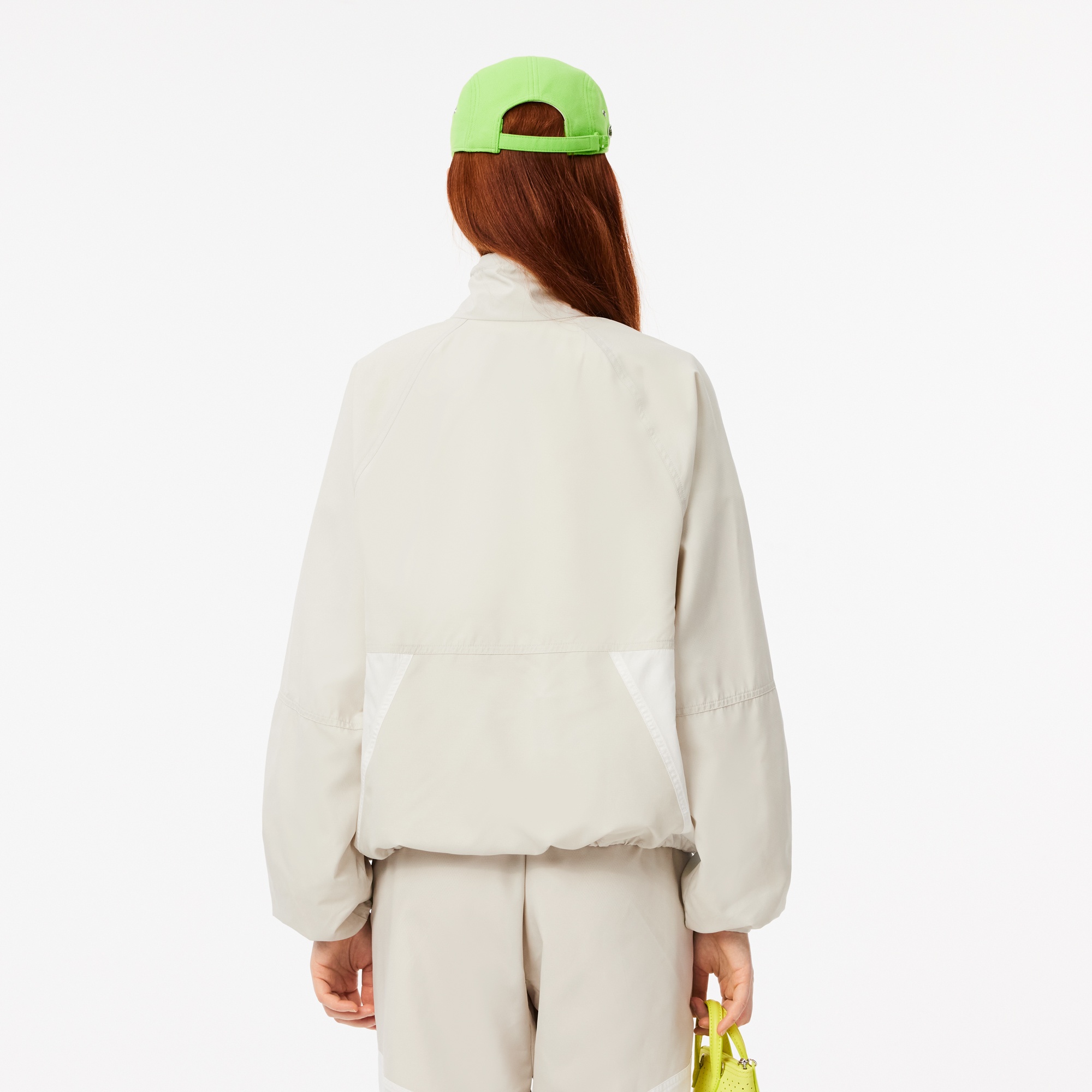 Lacoste Kadın Relaxed Fit Kapüşonlu Gri Rüzgarlık