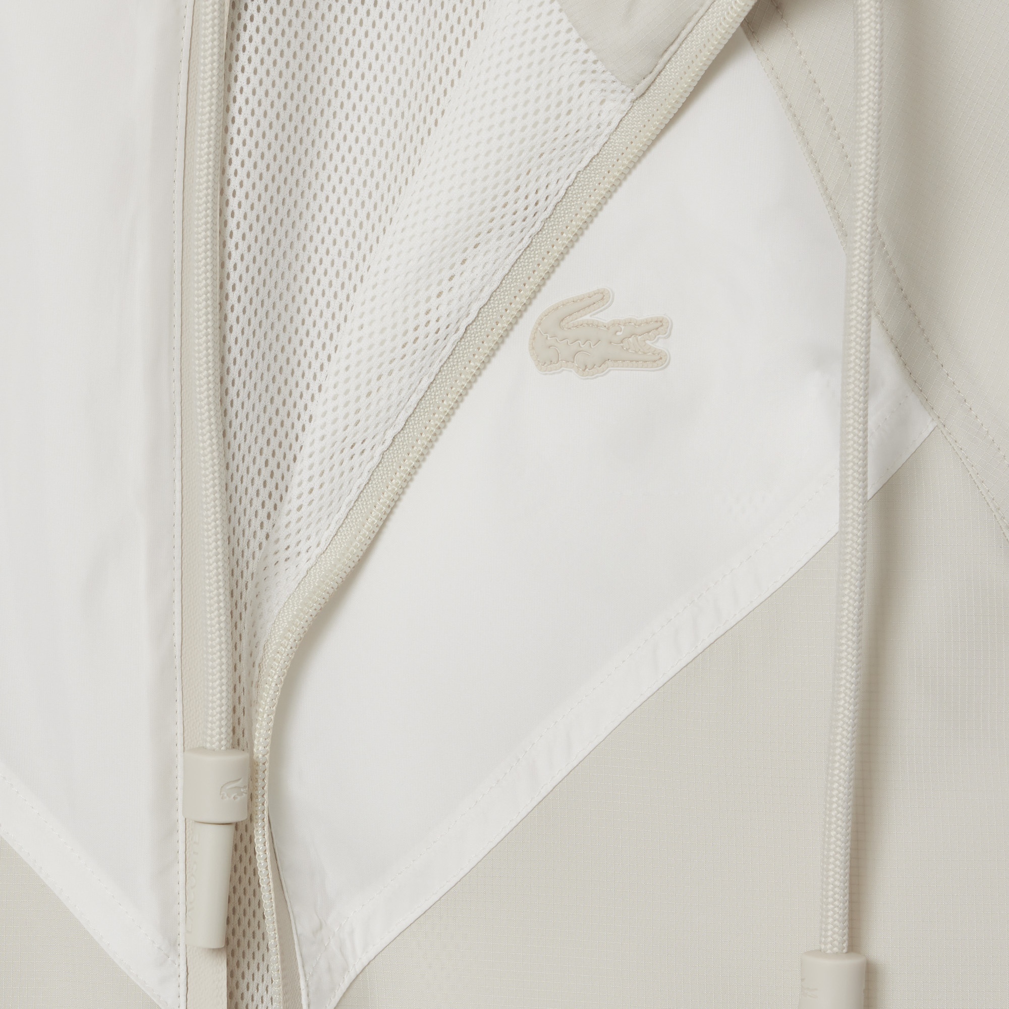 Lacoste Kadın Relaxed Fit Kapüşonlu Gri Rüzgarlık