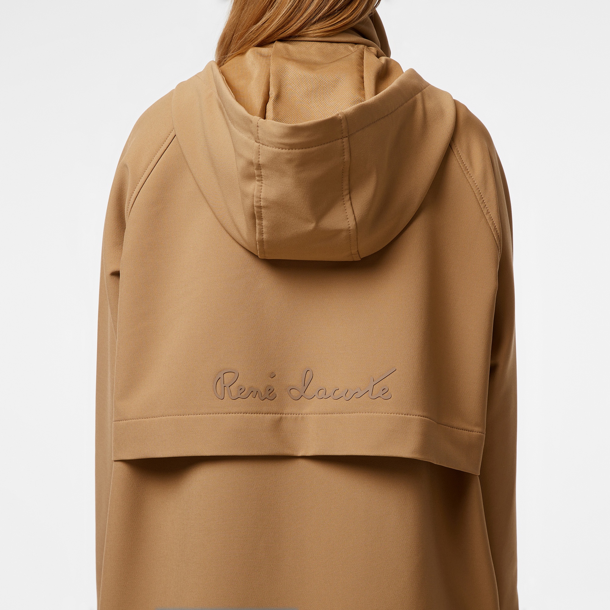 Lacoste Kadın Relaxed Fit Kapüşonlu Kahverengi Yağmurluk