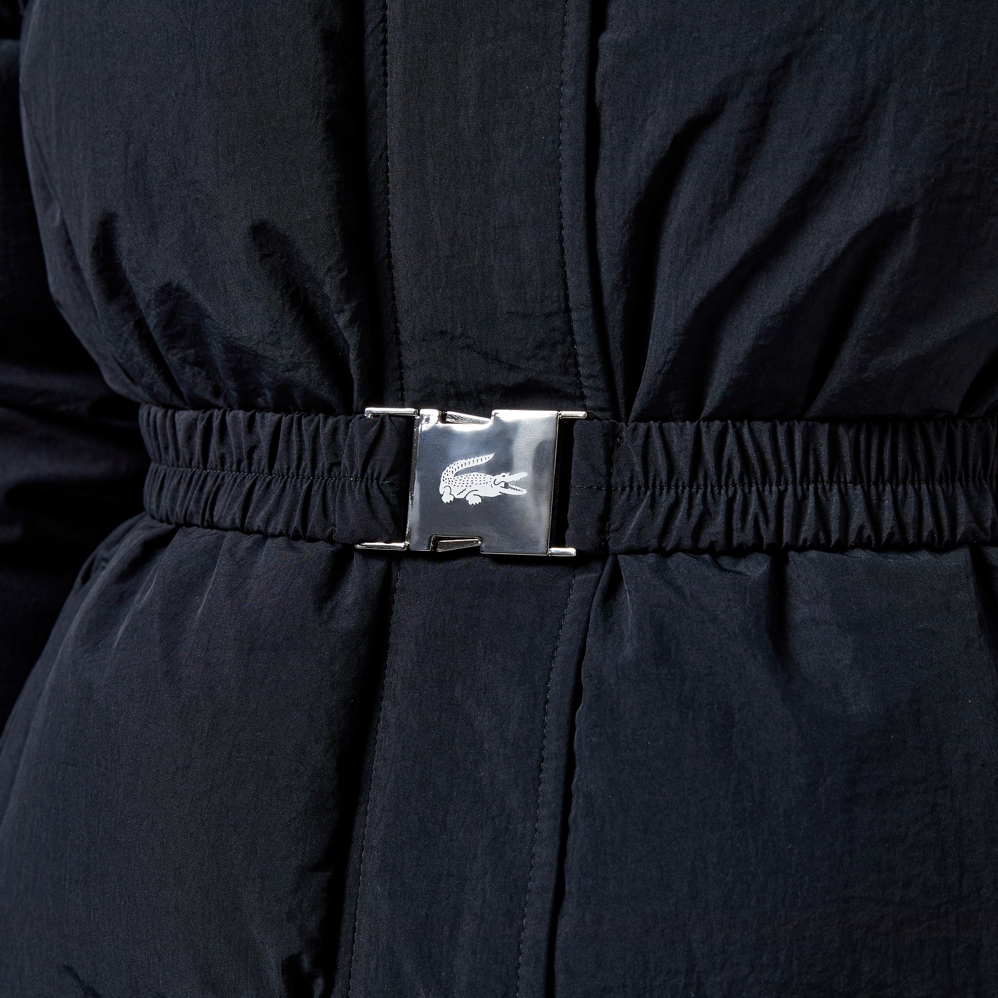 Lacoste Kadın Kapüşonlu Siyah Mont