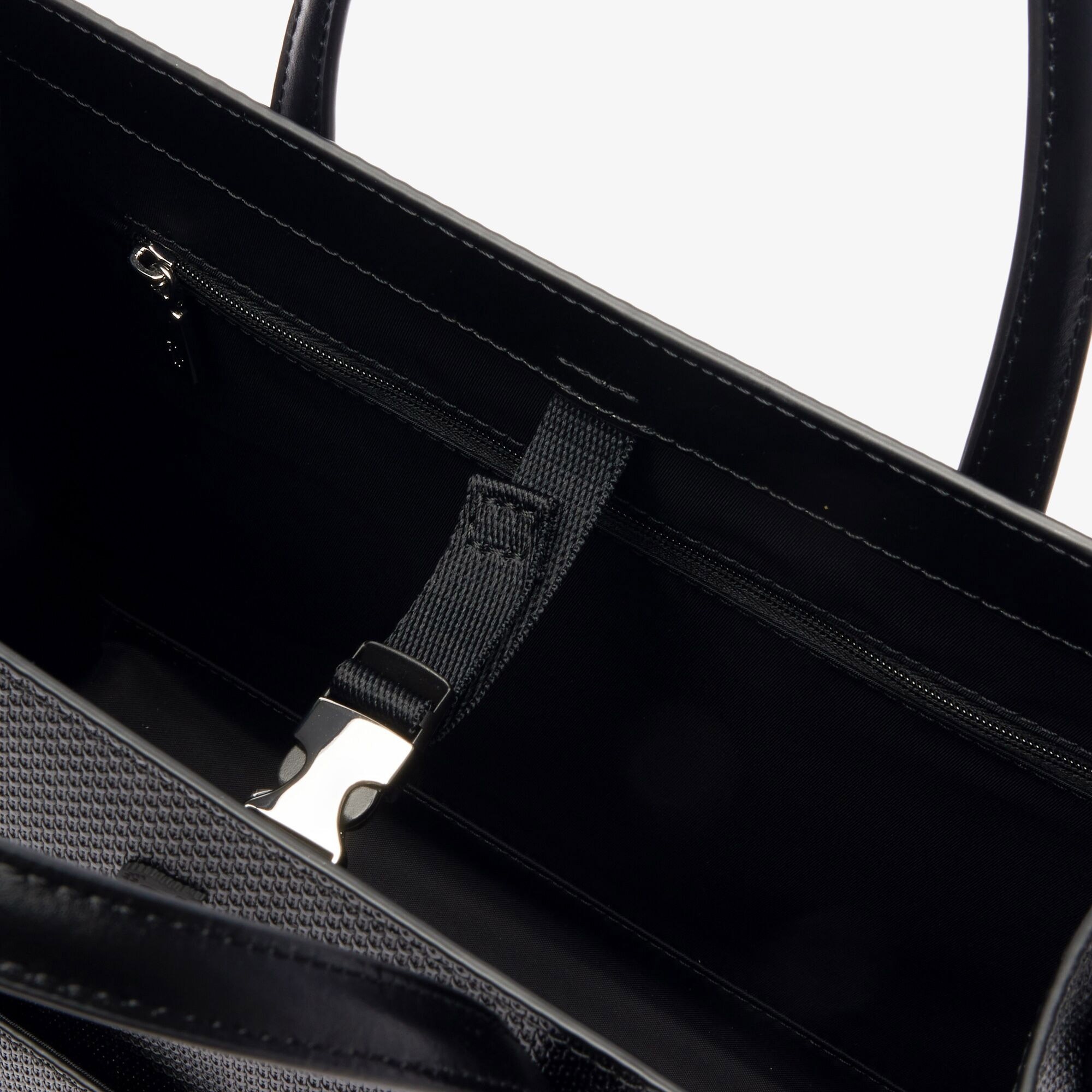 Lacoste Chantaco Kadın Deri Siyah Omuz Çantası