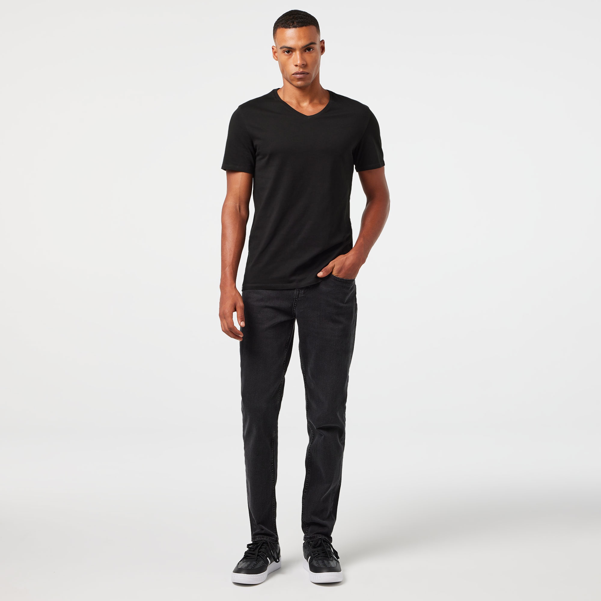 Lacoste Erkek Slim Fit V Yaka 3'lü Siyah Atlet