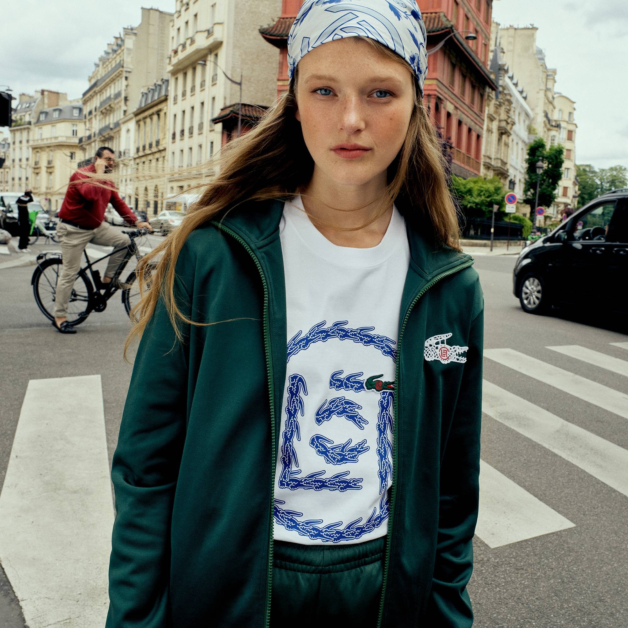 Lacoste X CLOT Unisex Classic Fit Bisiklet Yaka Baskılı Beyaz T-Shirt