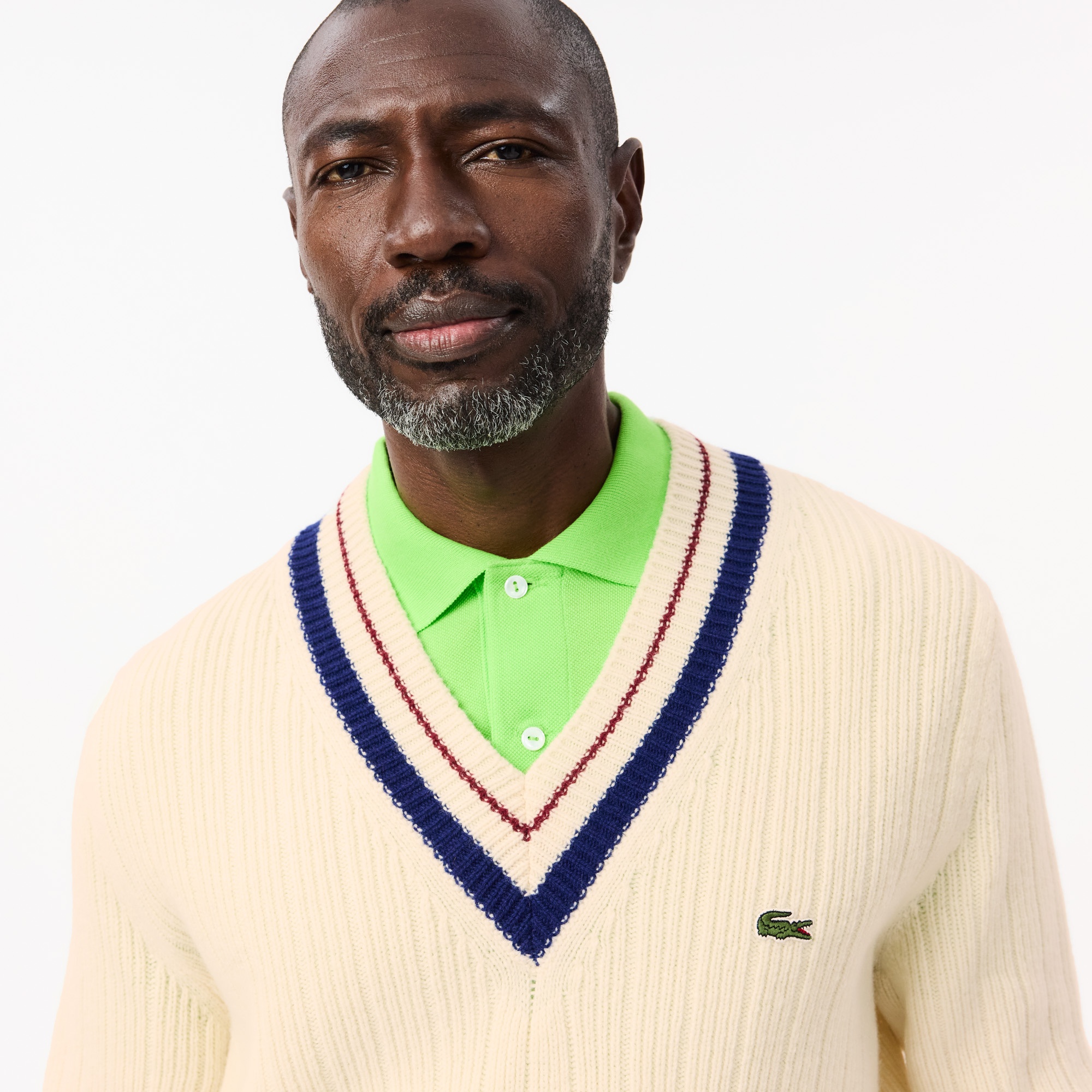 Lacoste Erkek Classic Fit V Yaka Yün Krem Kazak