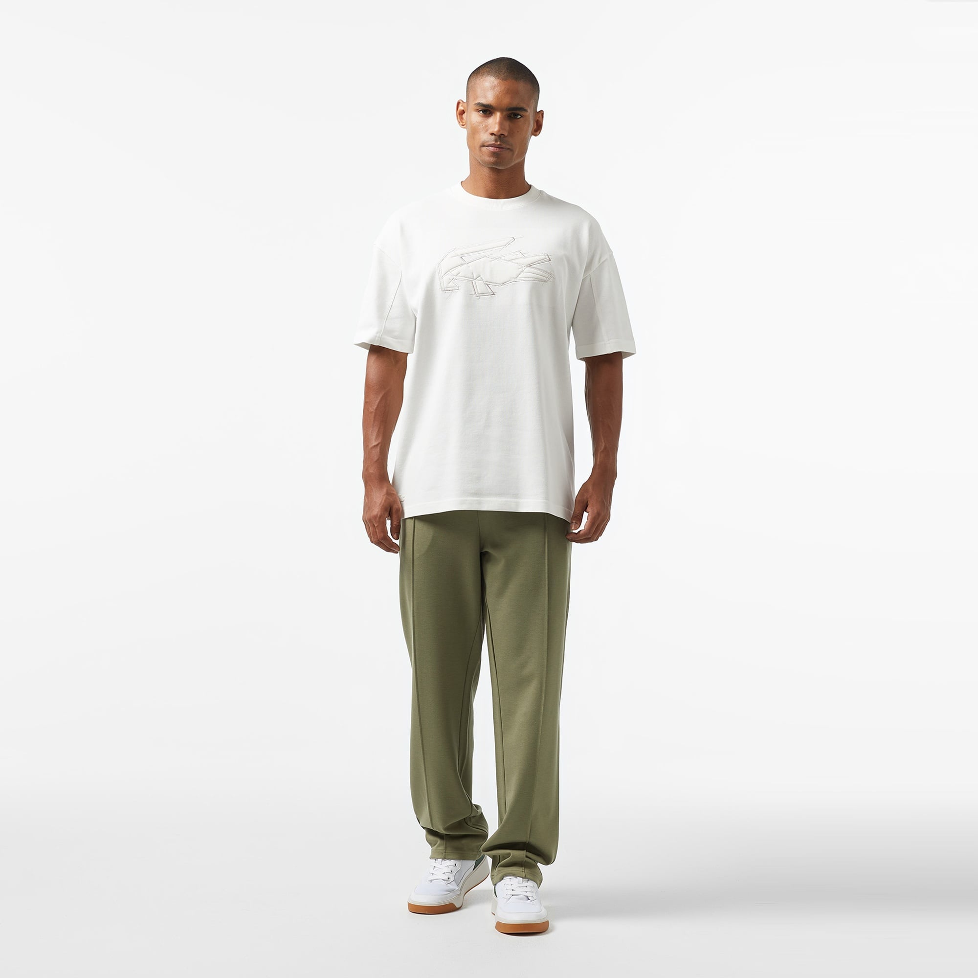 Lacoste Erkek Oversize Fit Bisiklet Yaka Baskılı Beyaz T-Shirt