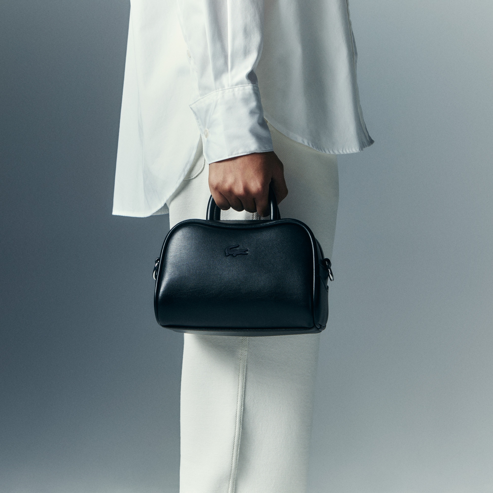 Lacoste Kadın Siyah Postacı Çantası