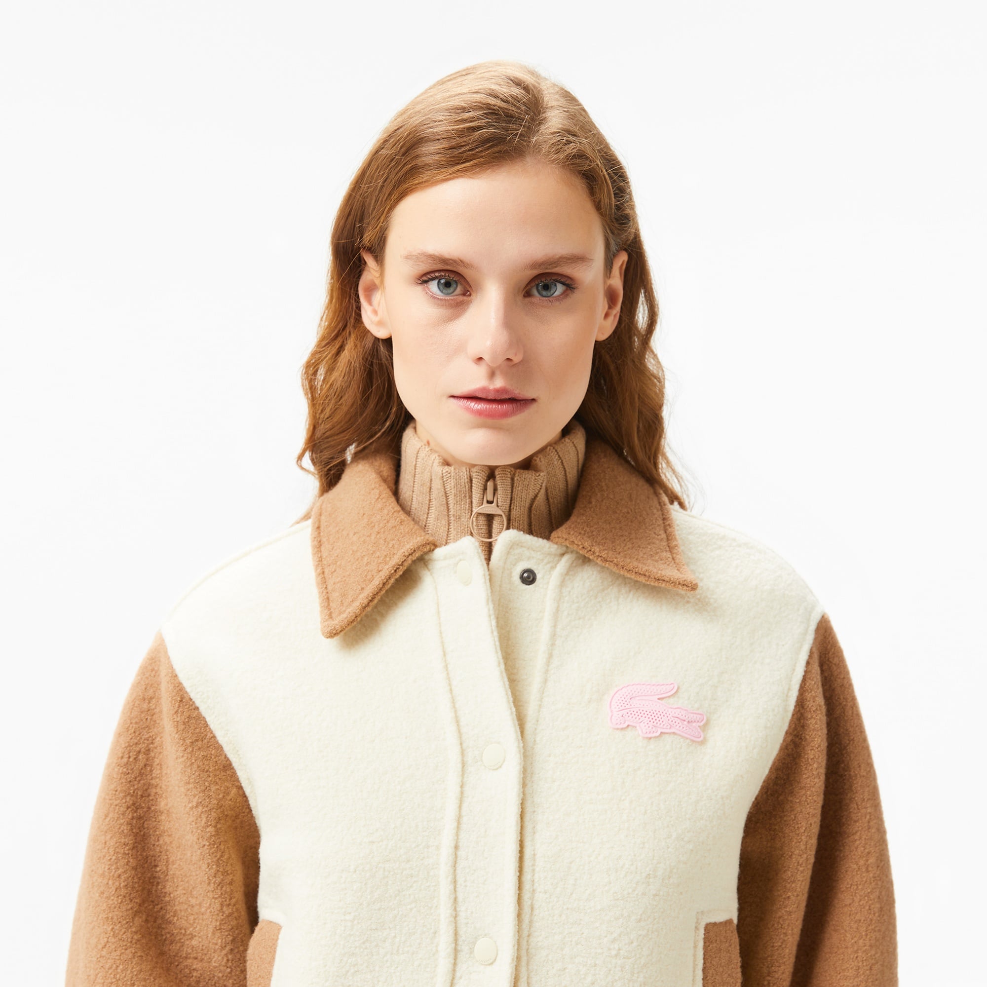 Lacoste Kadın Relaxed Fit Gömlek Yaka Renk Bloklu Bej Mont