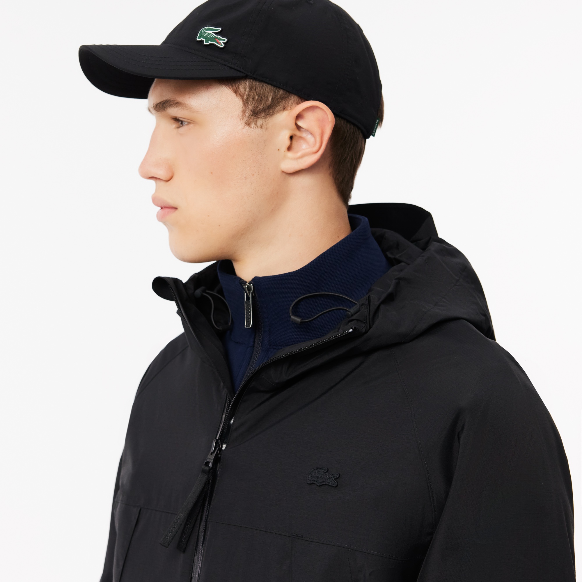 Lacoste Erkek Regular Fit Kapüşonlu Siyah Yağmurluk