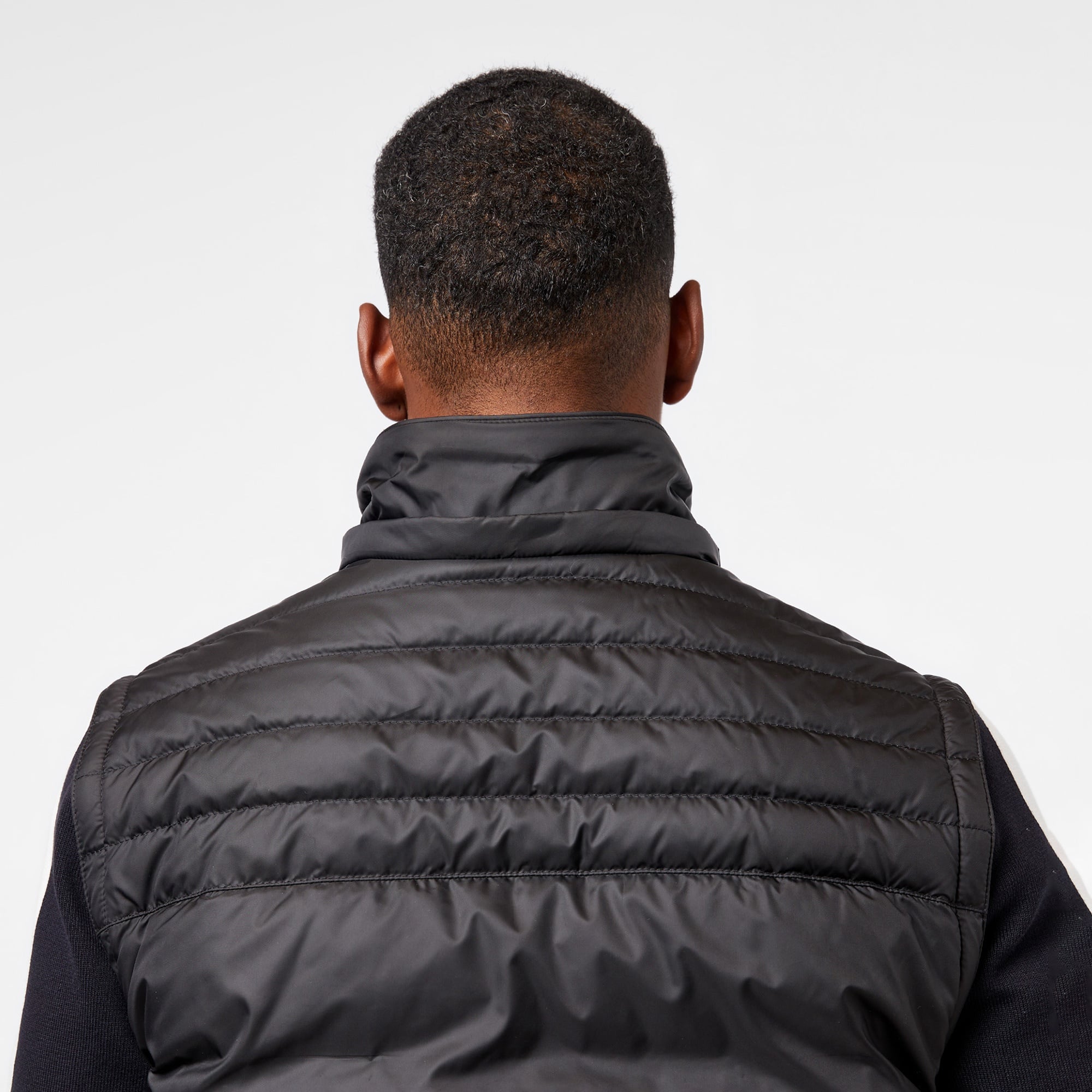 Erkek Kapüşonlu Siyah Mont