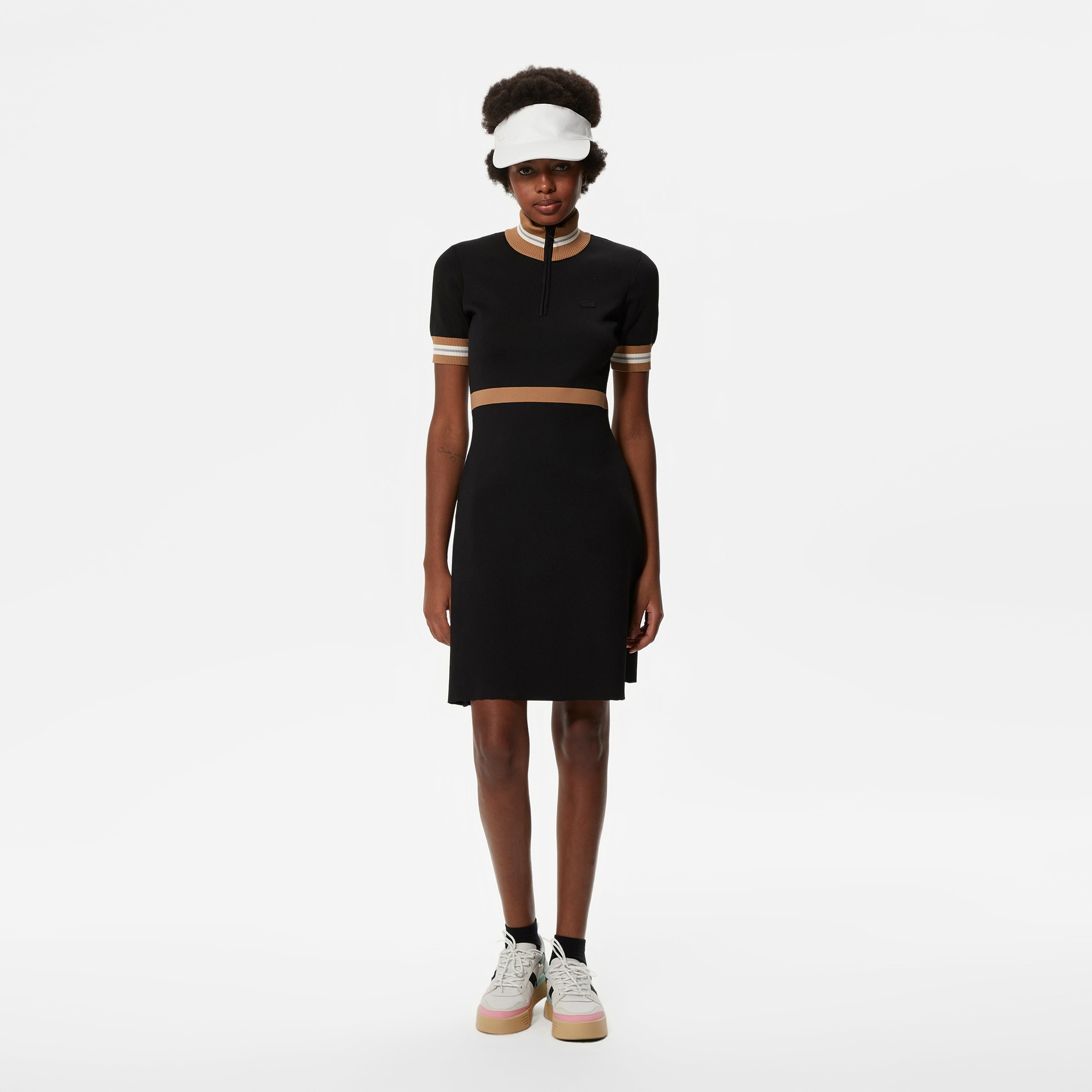 Lacoste Kadın Flare Fit Kısa Kollu Dik Yaka Siyah Elbise