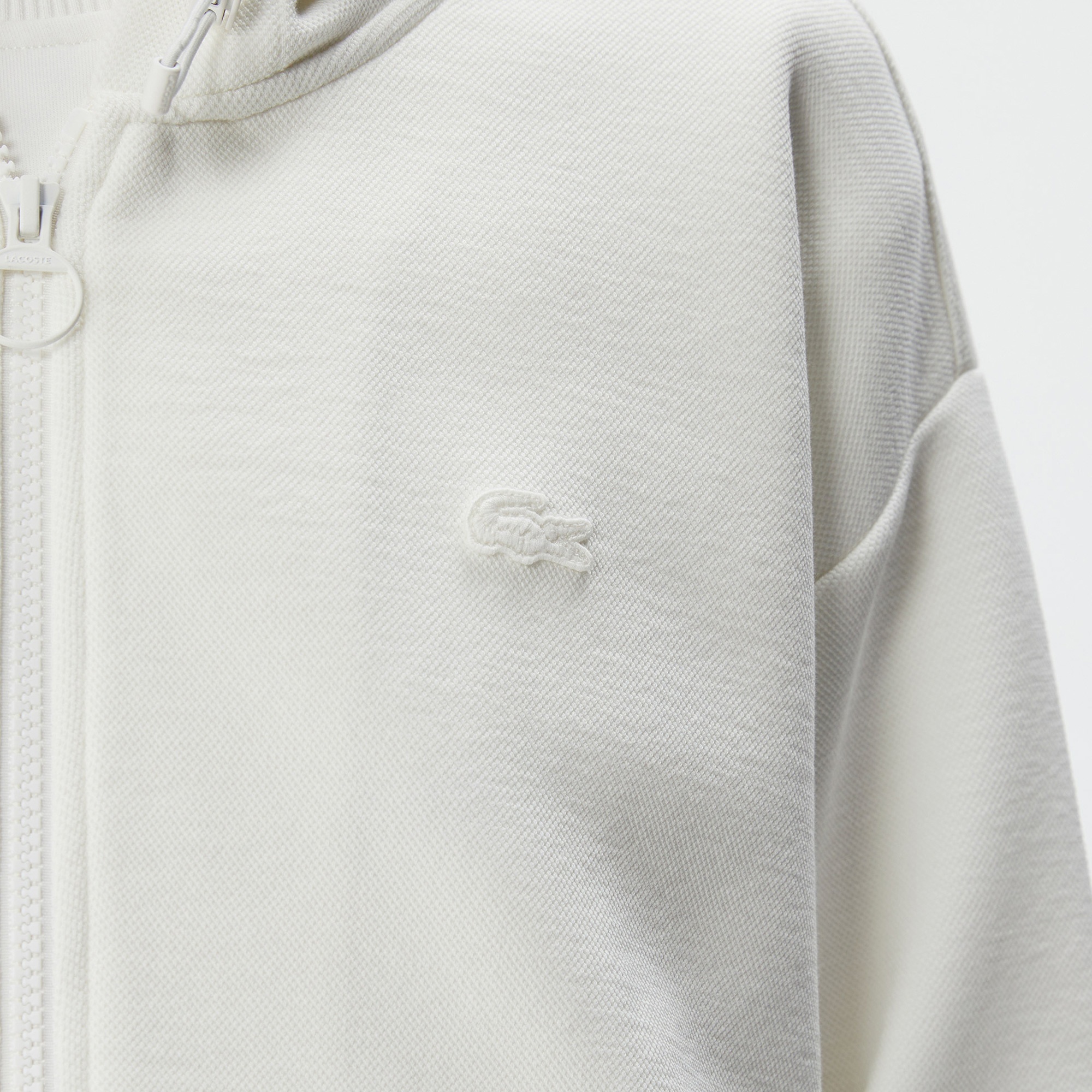 Lacoste Kadın Relaxed Fit Kapüşonlu Beyaz Sweatshirt