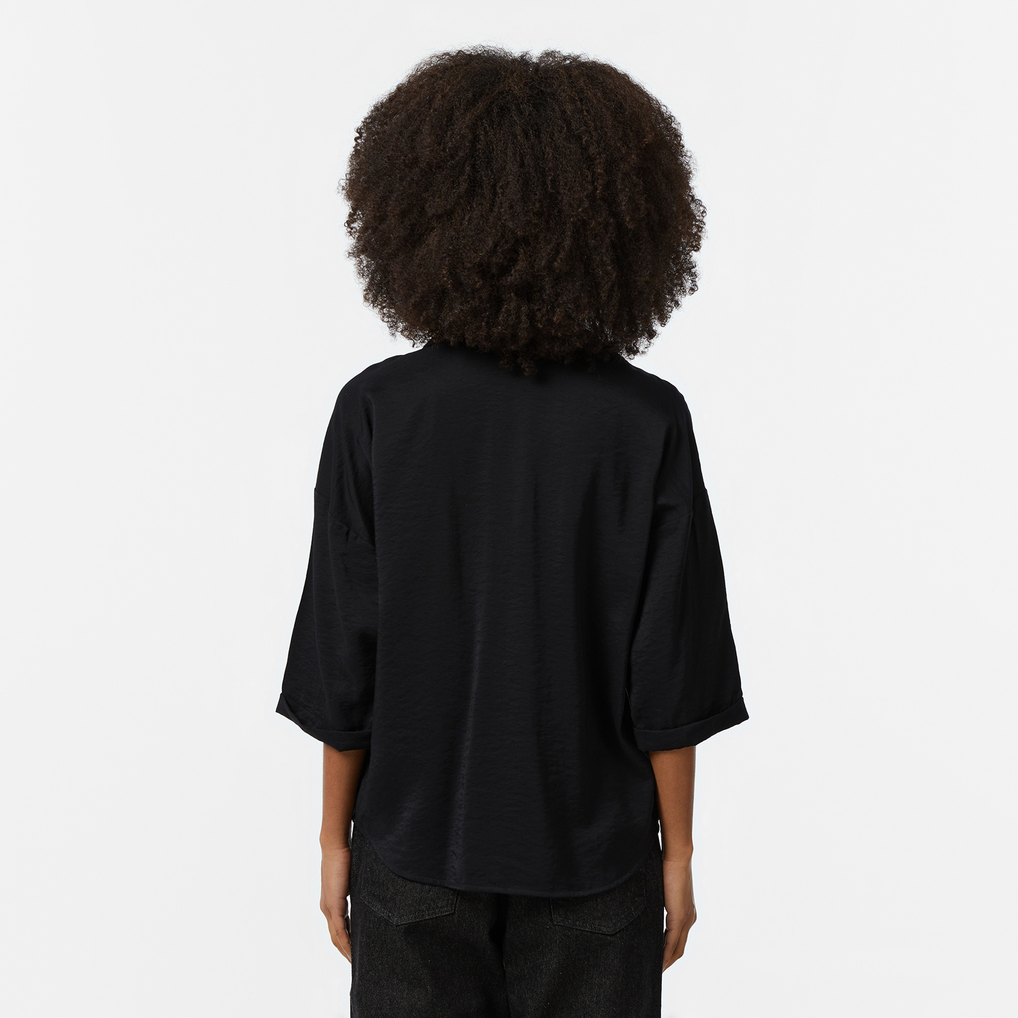 Lacoste Kadın Regular Fit Truvakar Kollu V Yaka Siyah Bluz QF2301