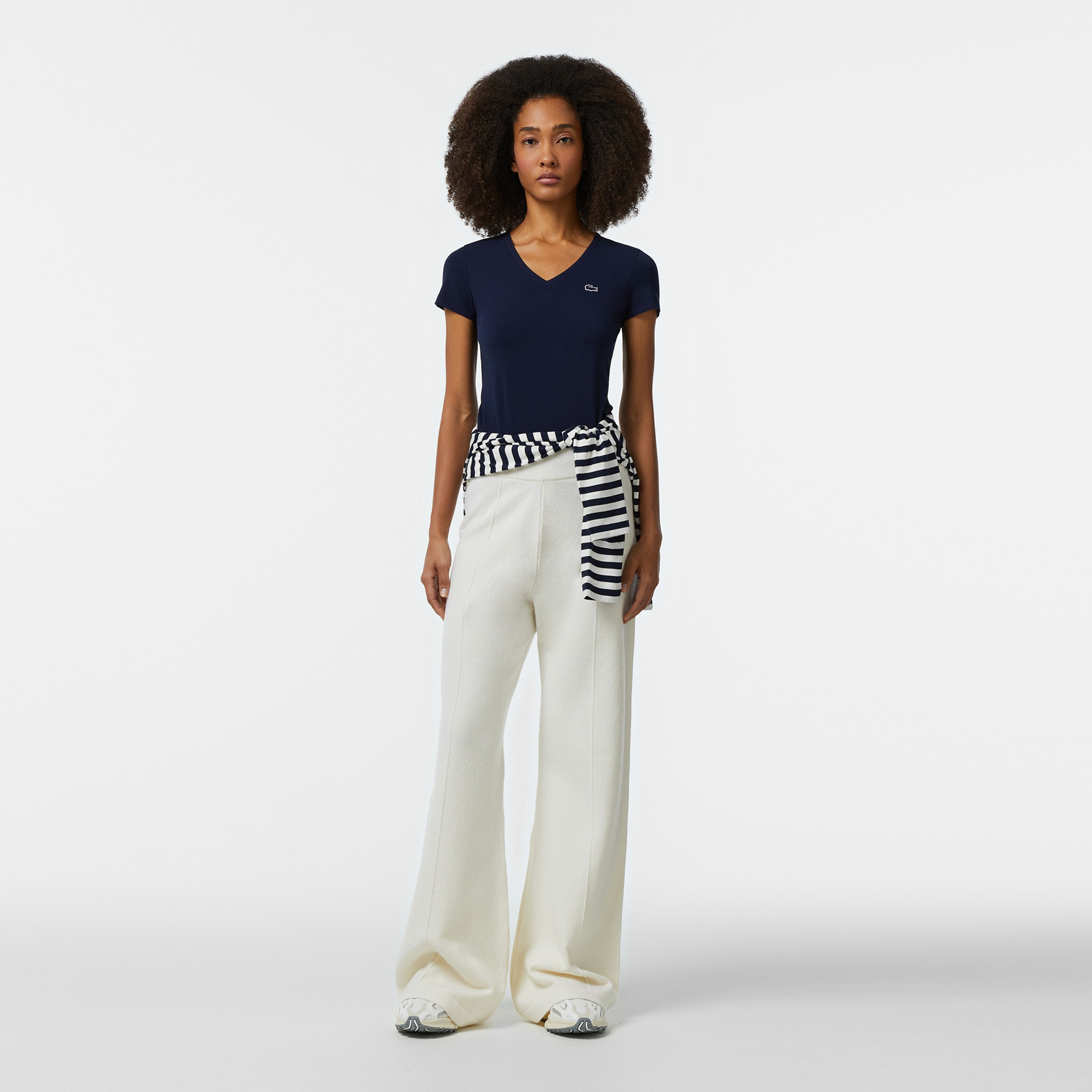 Kadın Slim Fit V Yaka Lacivert T-Shirt