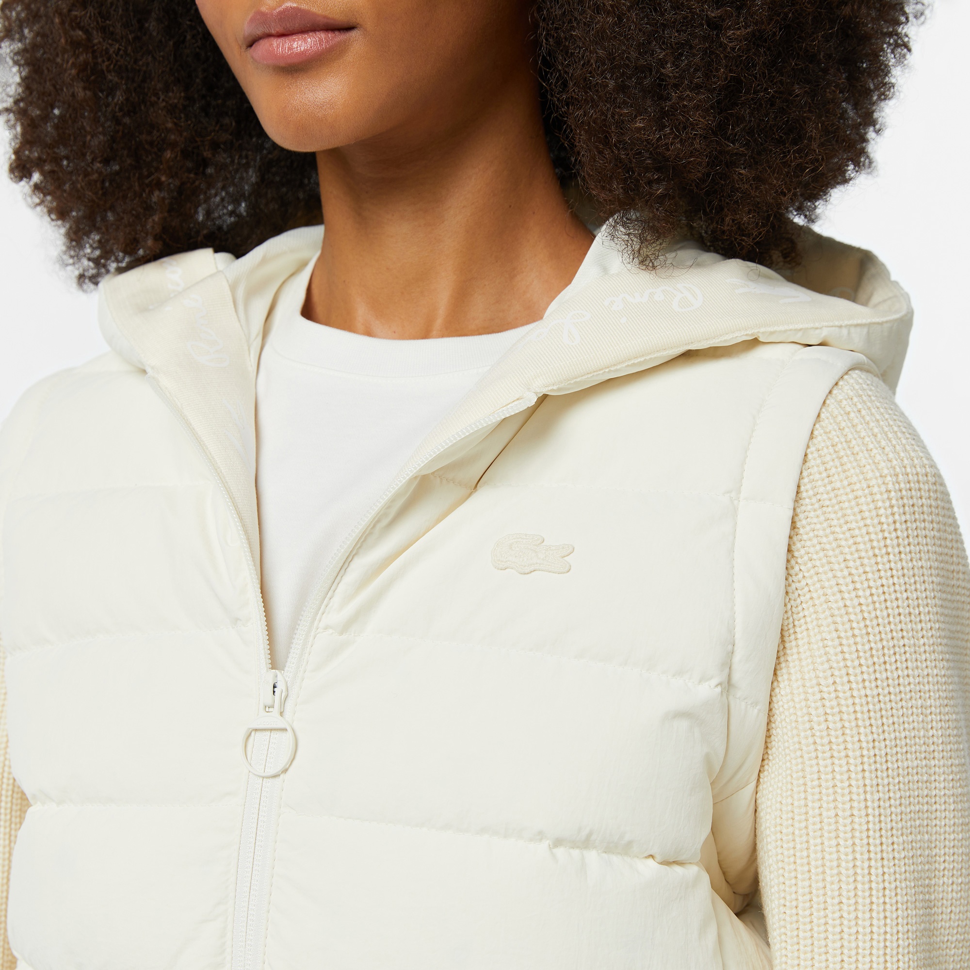 Lacoste Kadın Regular Fit Kapüşonlu Beyaz Mont