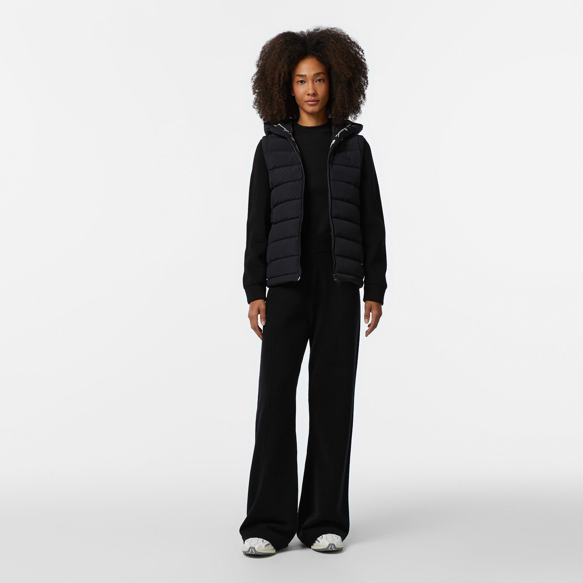 Lacoste Kadın Regular Fit Kapüşonlu Siyah Mont