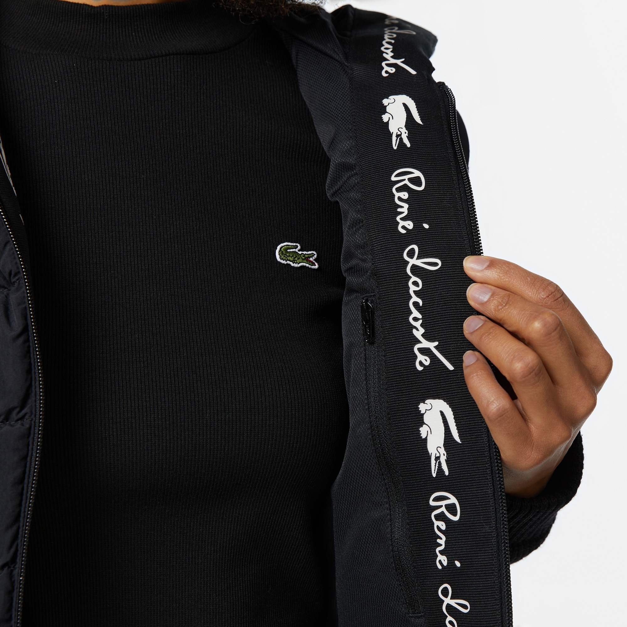 Lacoste Kadın Regular Fit Kapüşonlu Siyah Mont